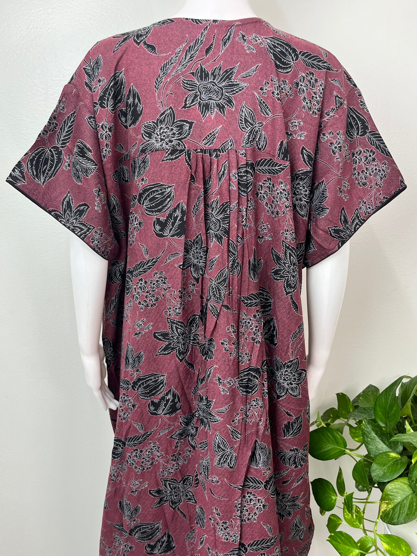 Wine Alpine Nighty Elegant & Long-Lasting