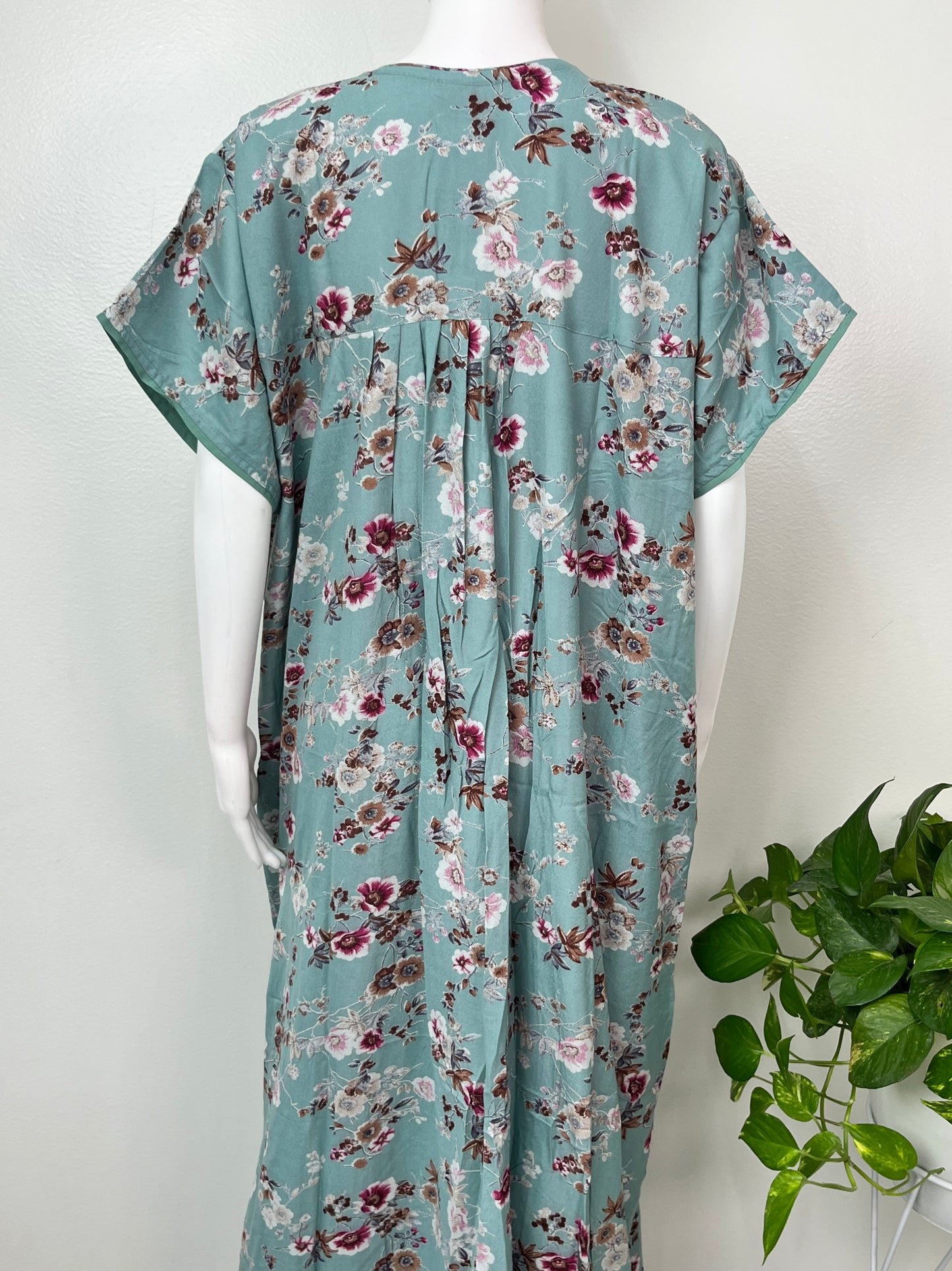 Sea Green Floral Printed Alpine Fabric Nightgown