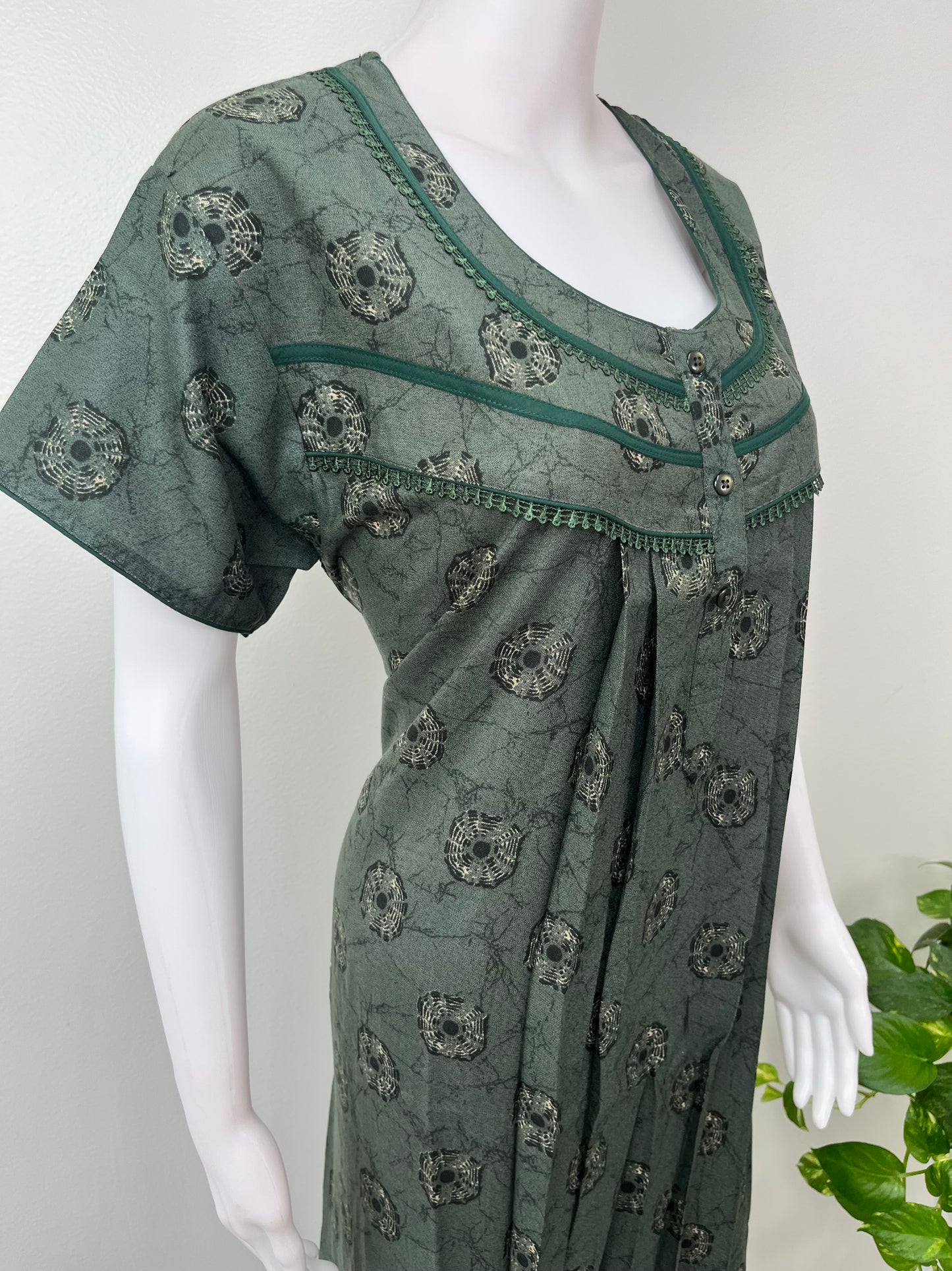Dark Green Pleated Alpine Fabric Nighty