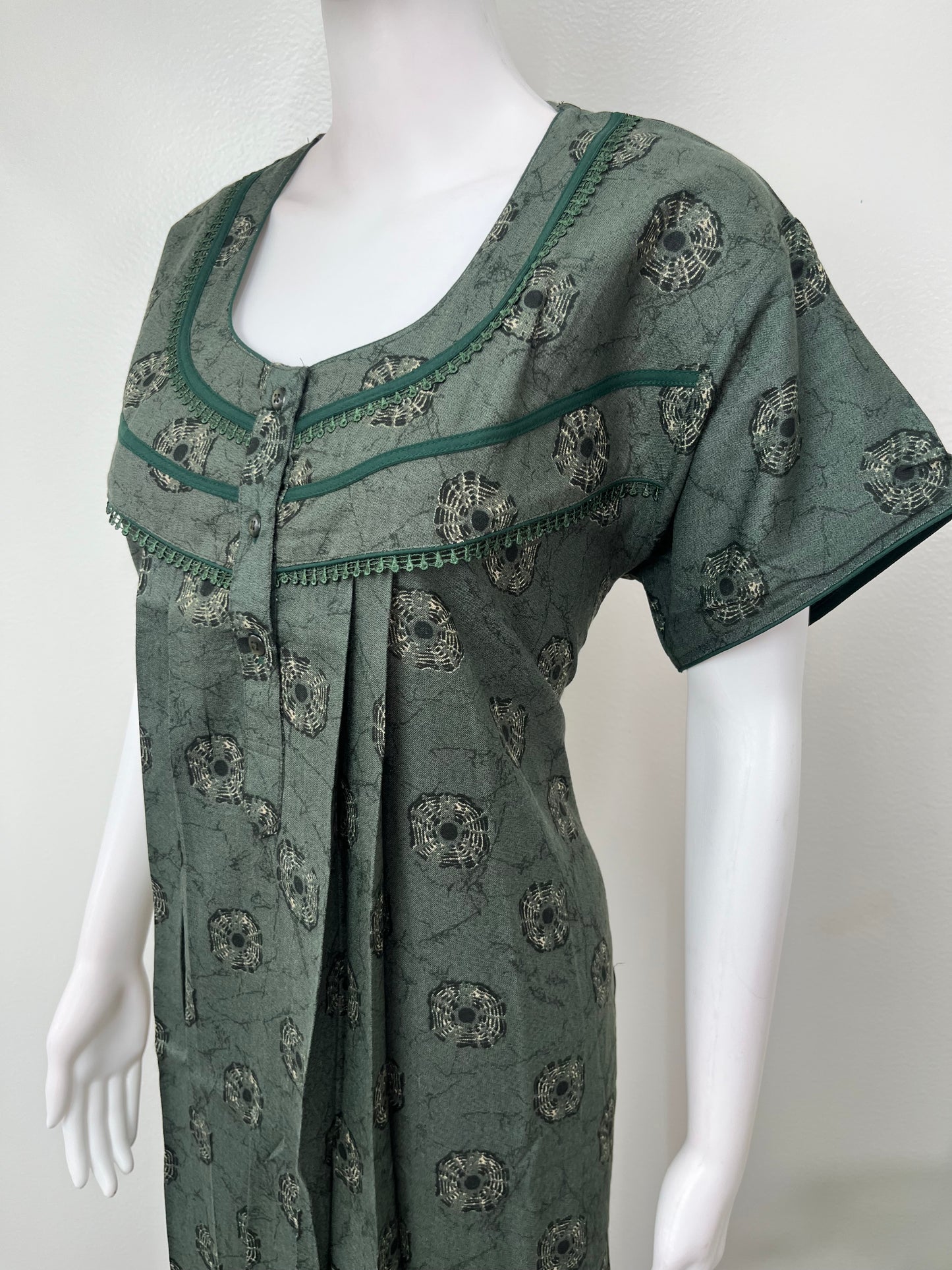 Dark Green Pleated Alpine Fabric Nighty