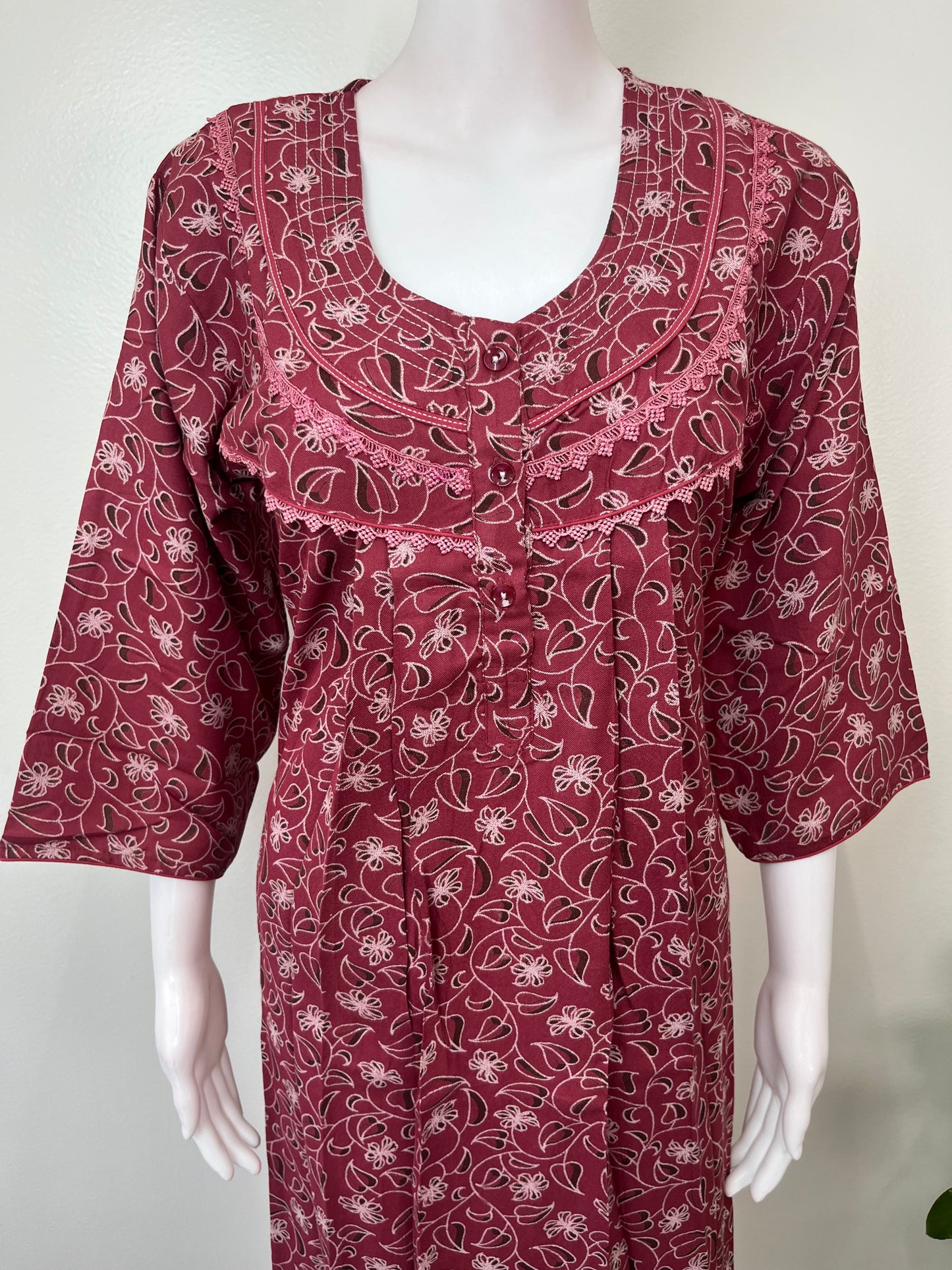 Pink Alpine Fabric Long Sleeves Nightgown