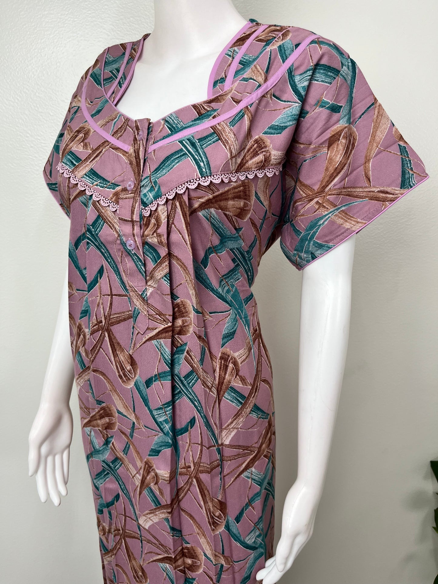Geometric Printed Alpine Fabric Nightgown for Women