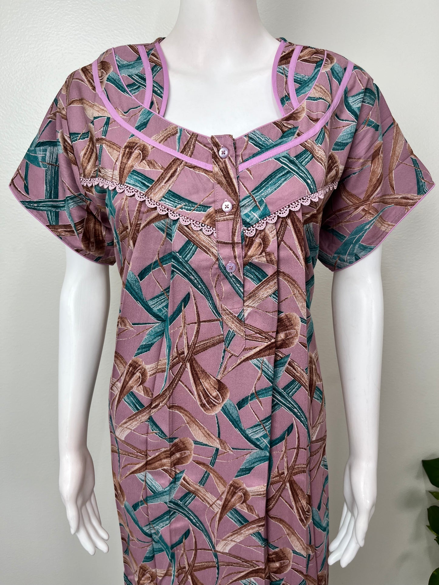 Geometric Printed Alpine Fabric Nightgown for Women