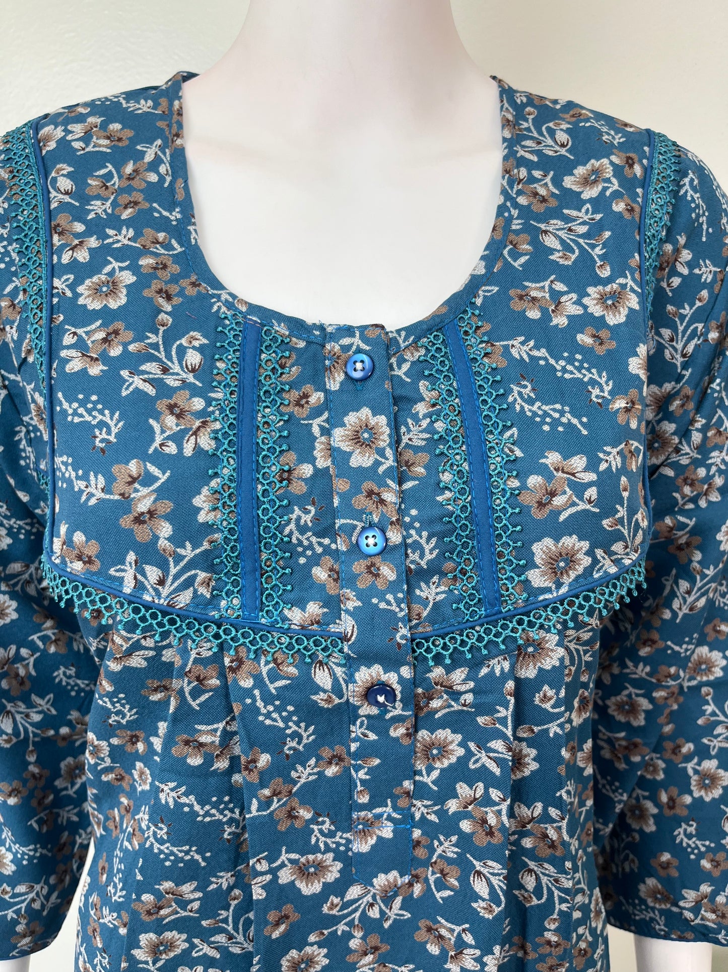 Blue Alpine Fabric Nightgown with 3/4th Sleeves