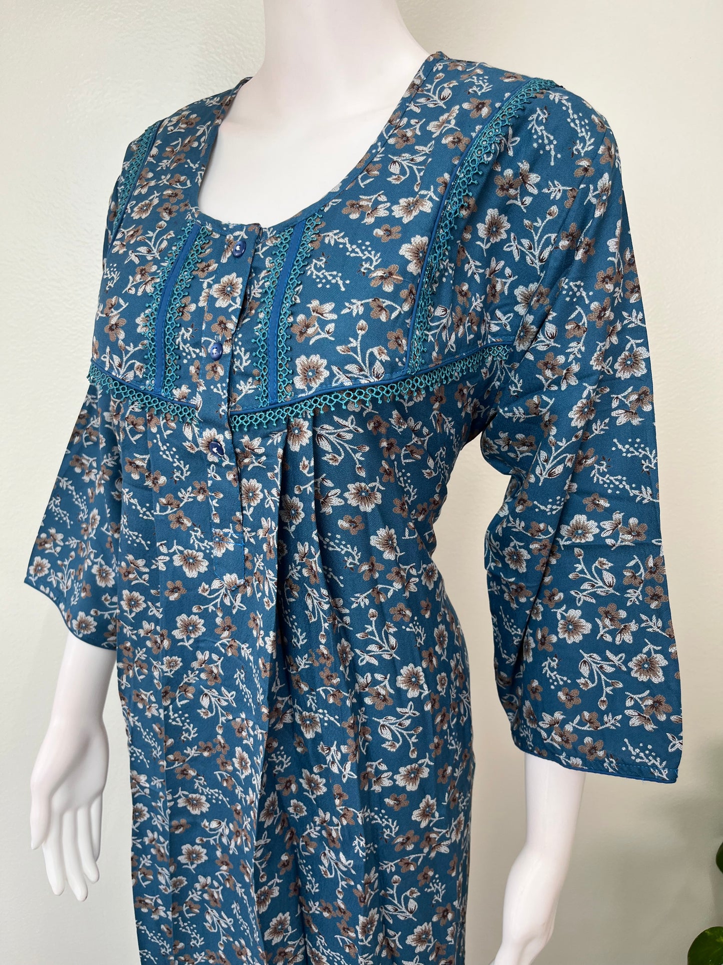 Blue Alpine Fabric Nightgown with 3/4th Sleeves