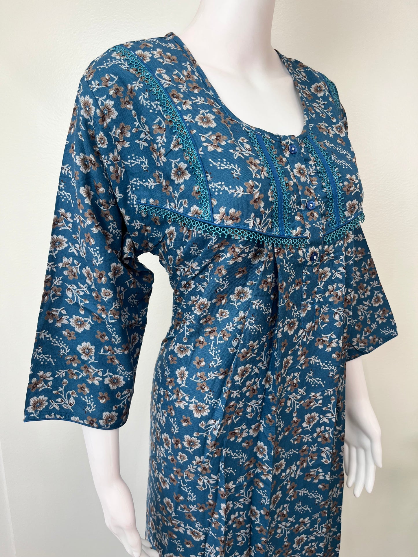 Blue Alpine Fabric Nightgown with 3/4th Sleeves