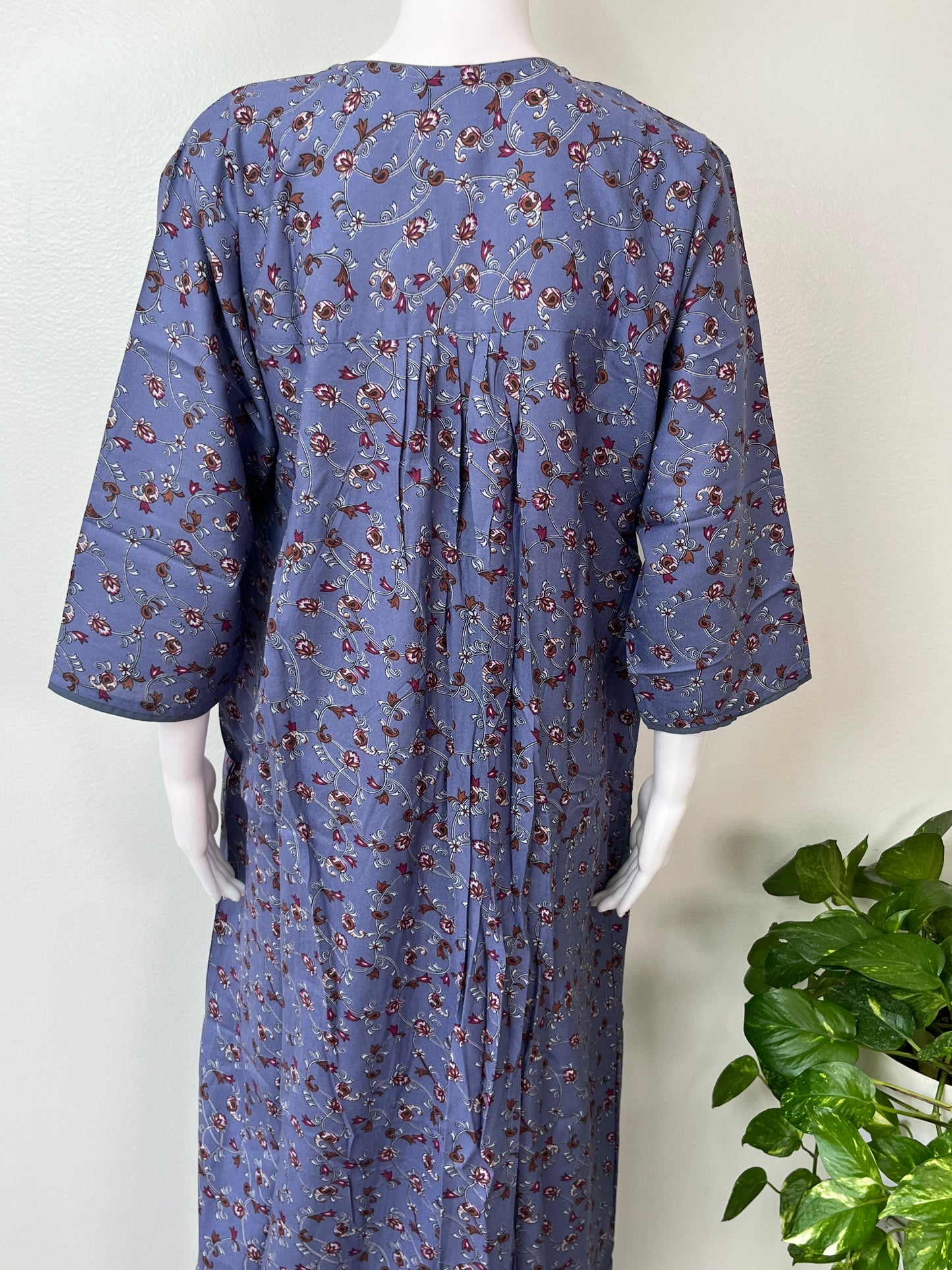 Purple Alpine Fabric 3/4th Sleeves Nightgown