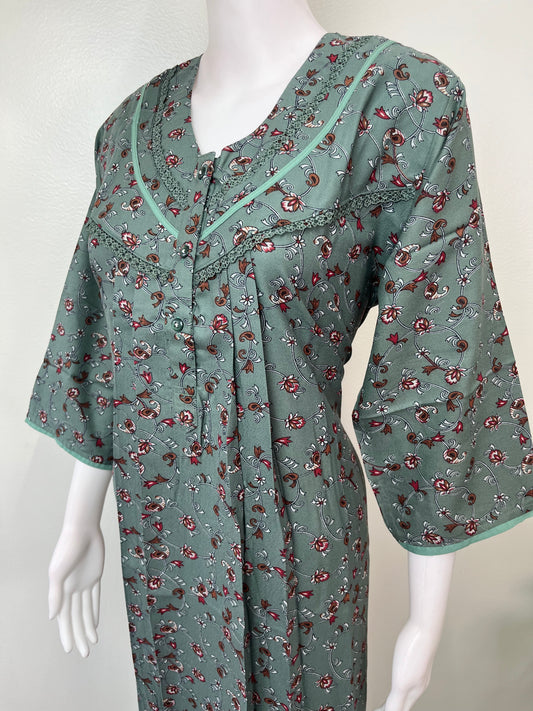 Green Floral Alpine Fabric 3/4th Sleeves Nightgown