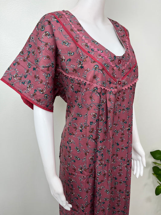 Printed Alpine Fabric Women's Nighty
