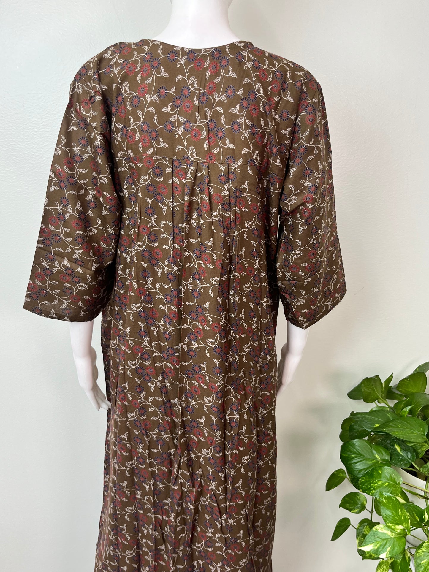 Olive Green Alpine Fabric 3/4th Sleeves Nighty