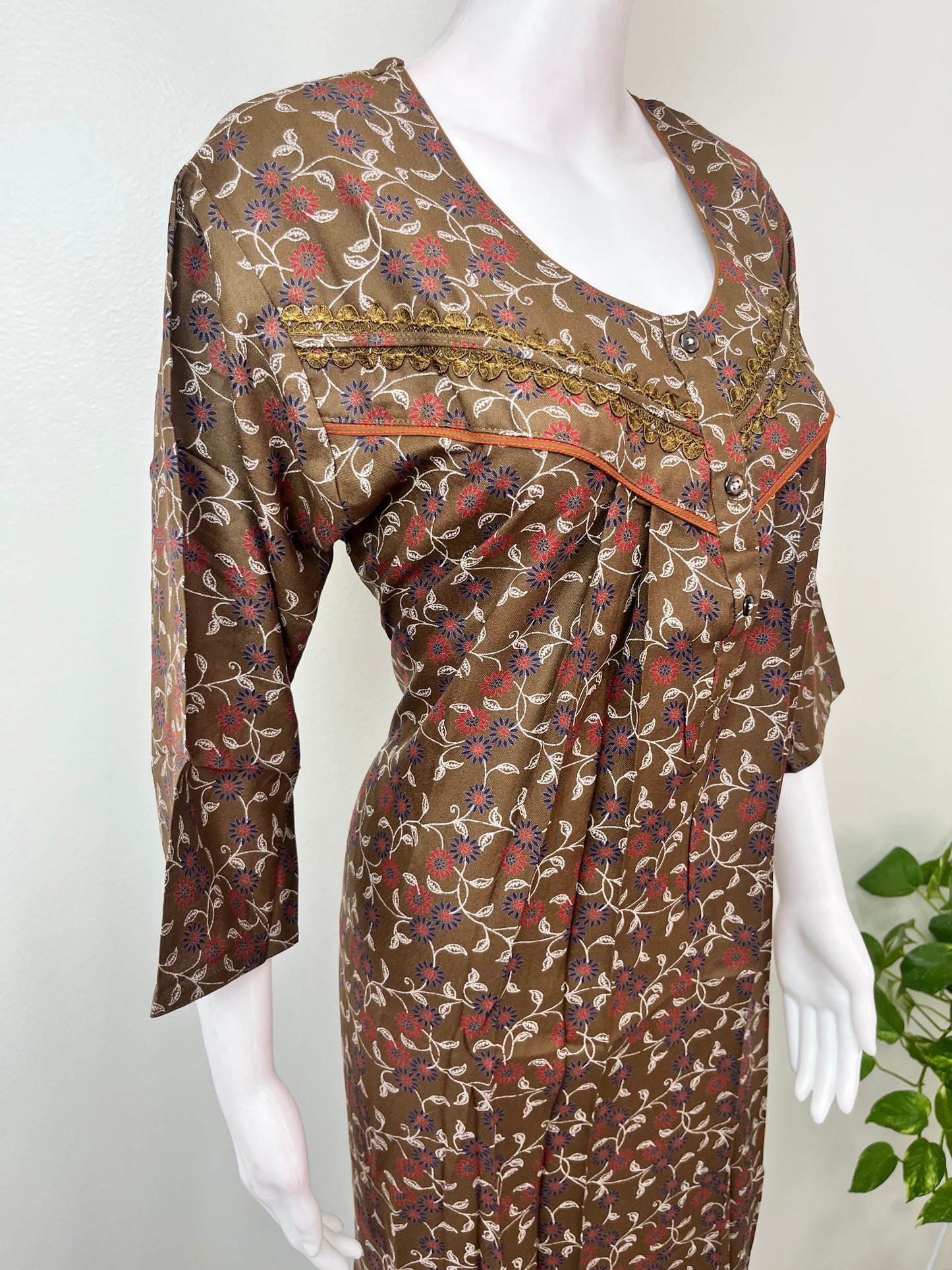 Olive Green Alpine Fabric 3/4th Sleeves Nighty