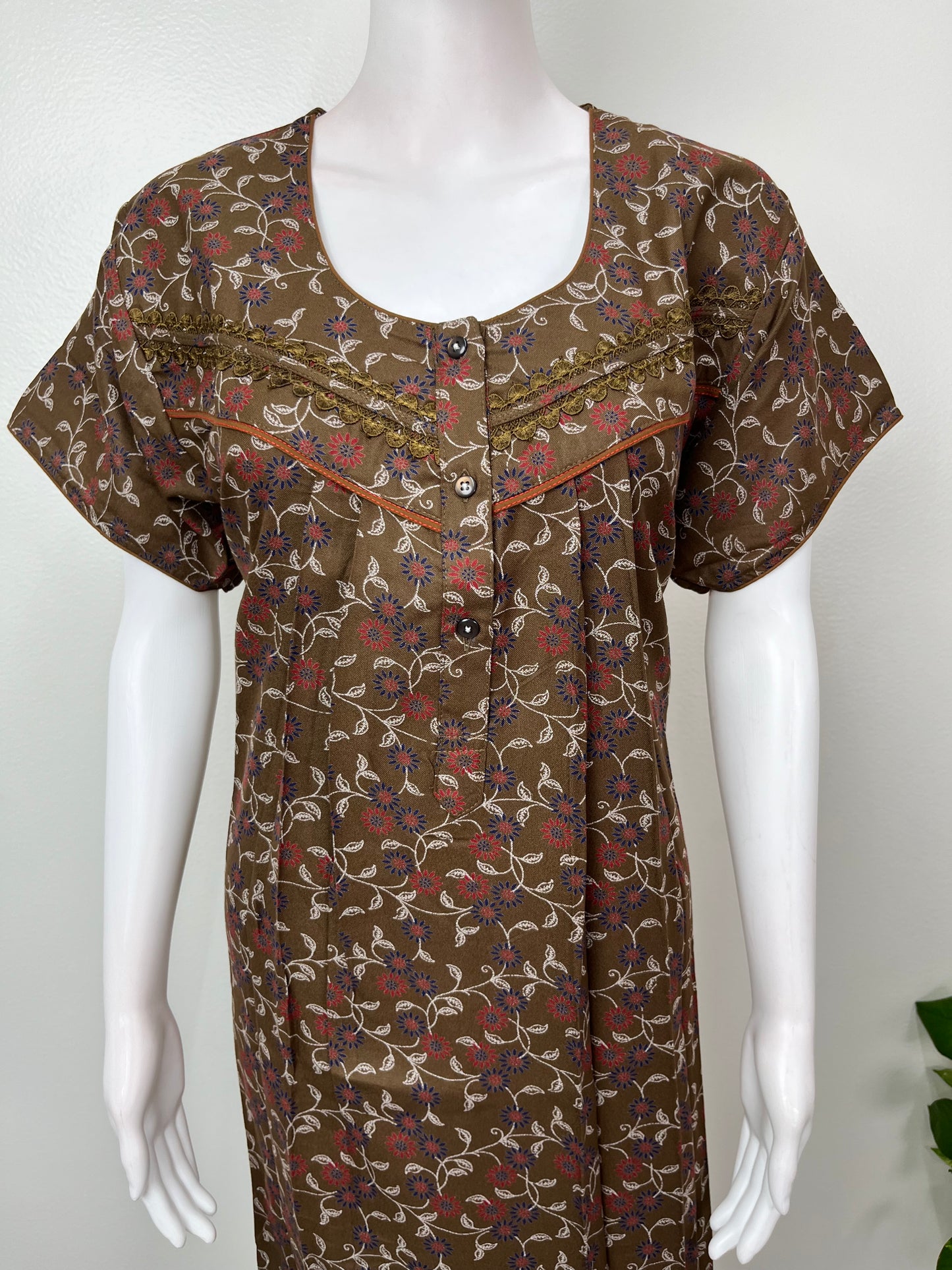 Bottle Green Printed Alpine Fabric Nightgown for Women