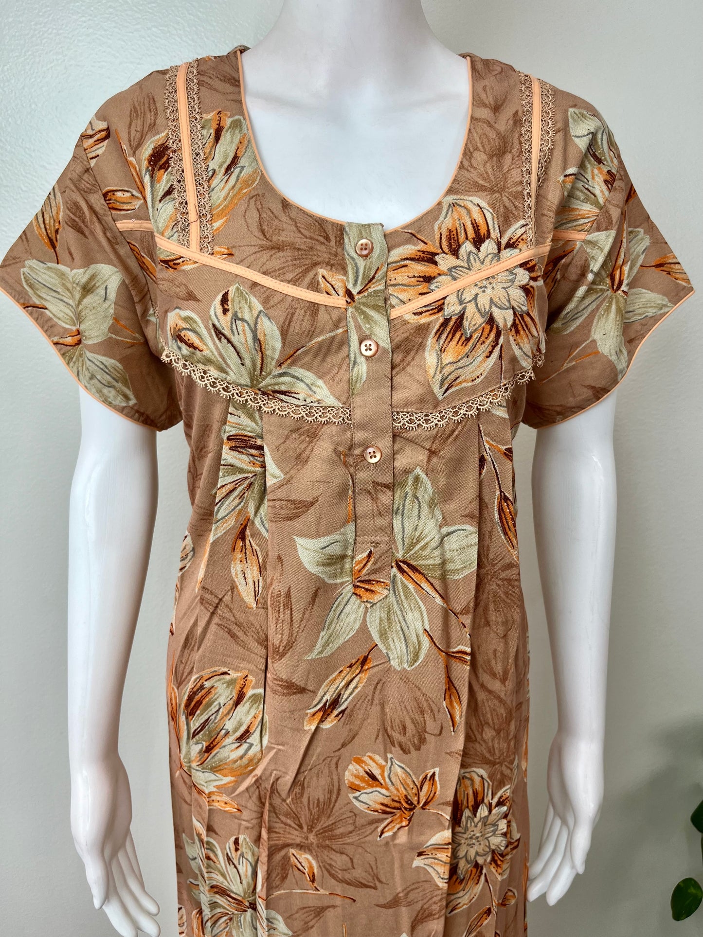 Pleated Alpine Fabric Soft & Breathable Nightgown