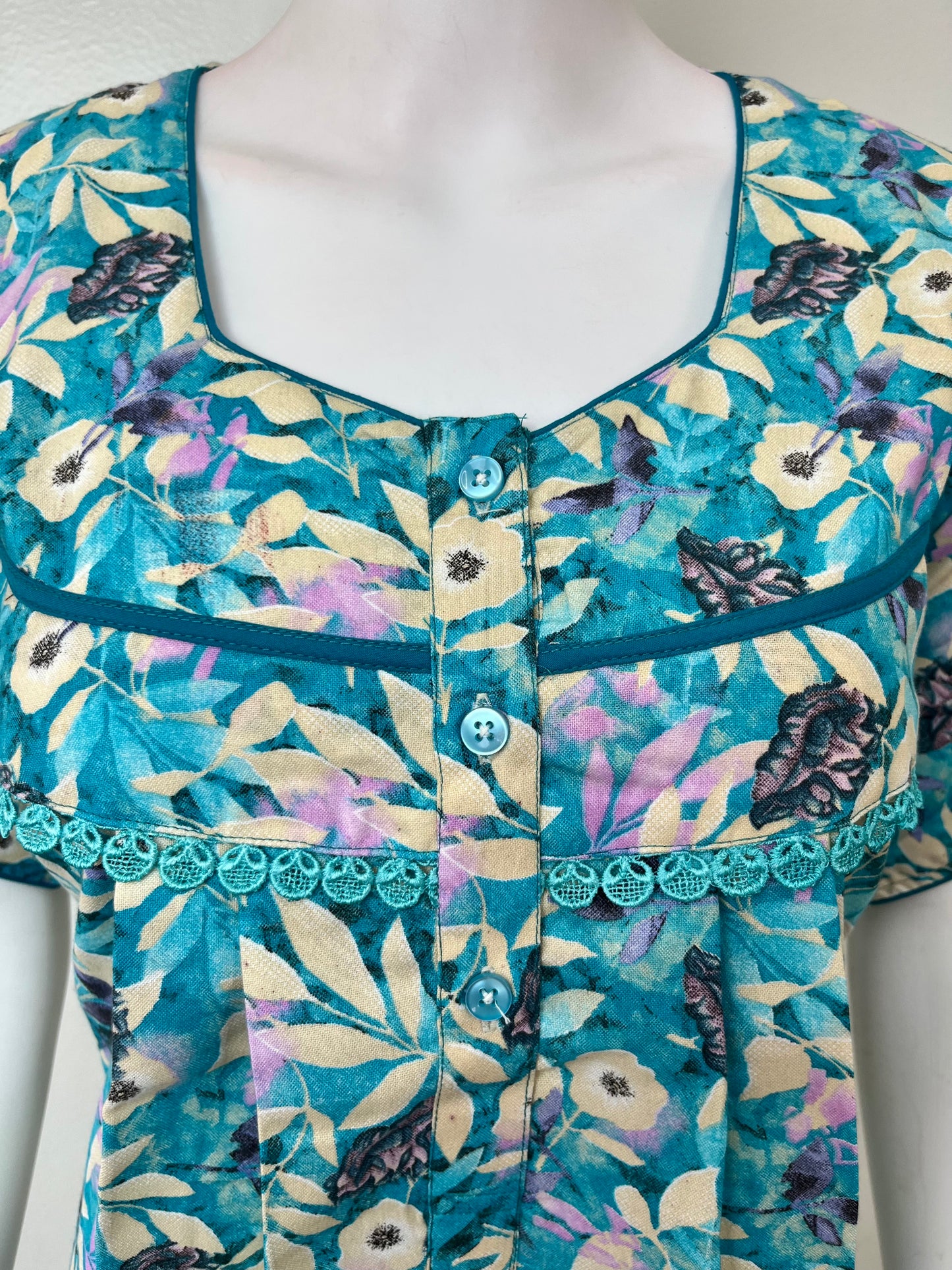 Blue Printed Alpine Fabric Nightgown