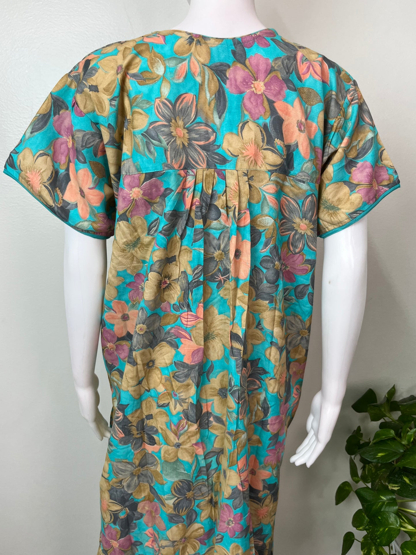 Teal Pleated Style Alpine Fabric Nightgown