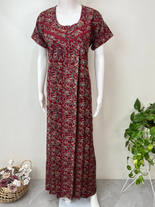 Pleated Style Alpine Fabric Women's Nighty