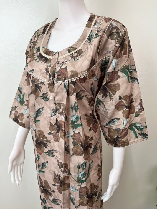 Cream Soft & Breathable Alpine Fabric 3/4th Sleeves Nightgown