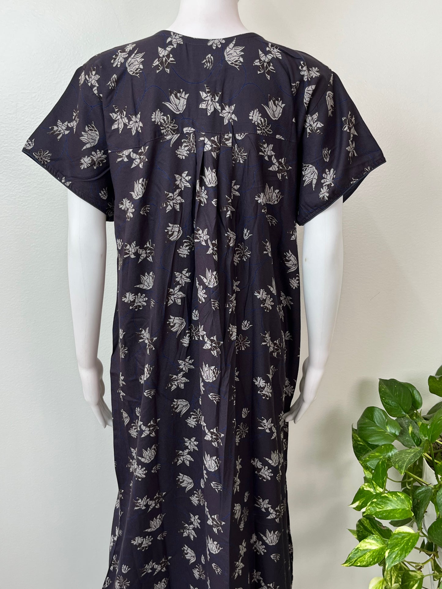 Floral Printed Alpine Fabric Nightgown