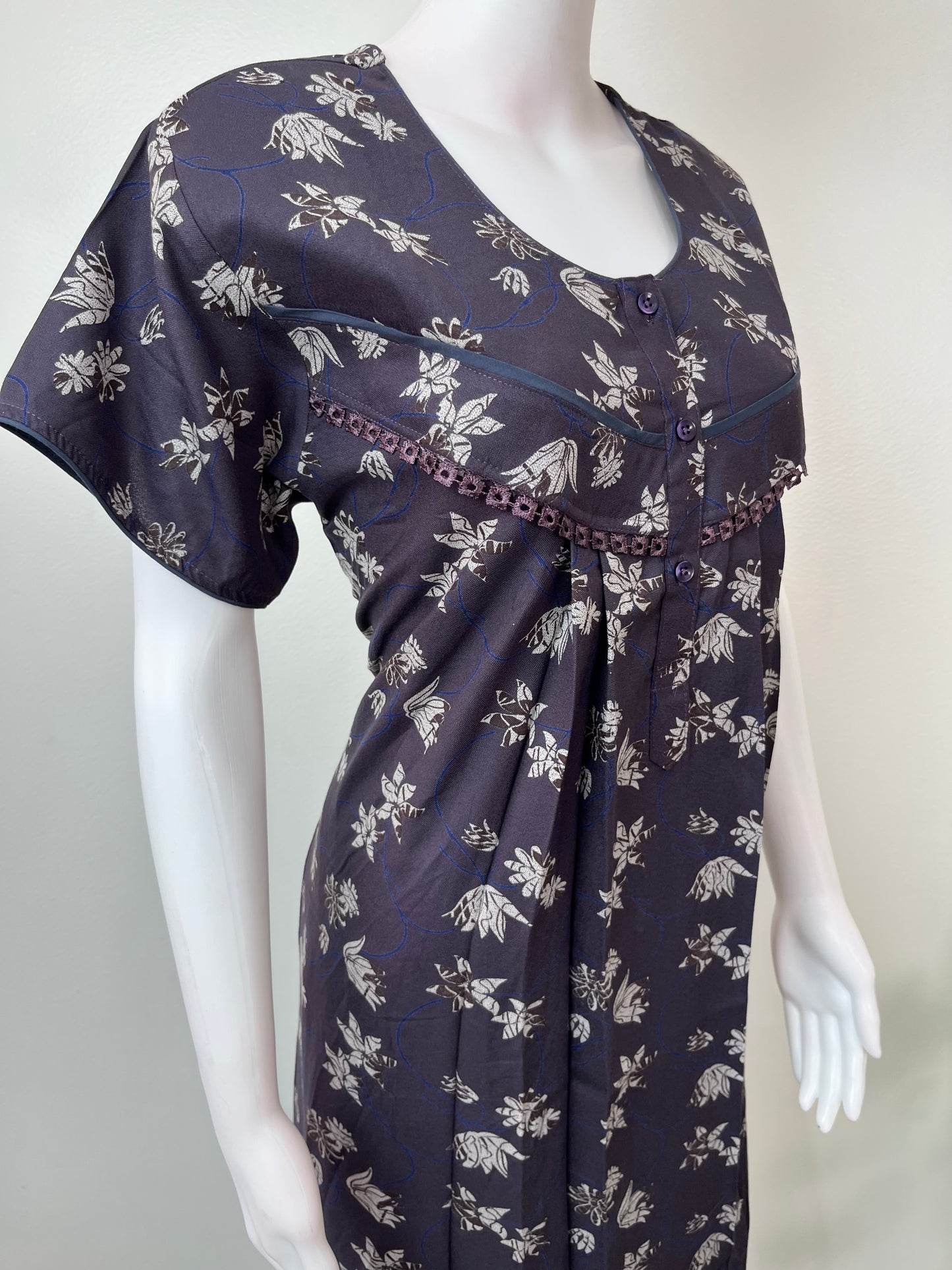 Floral Printed Alpine Fabric Nightgown