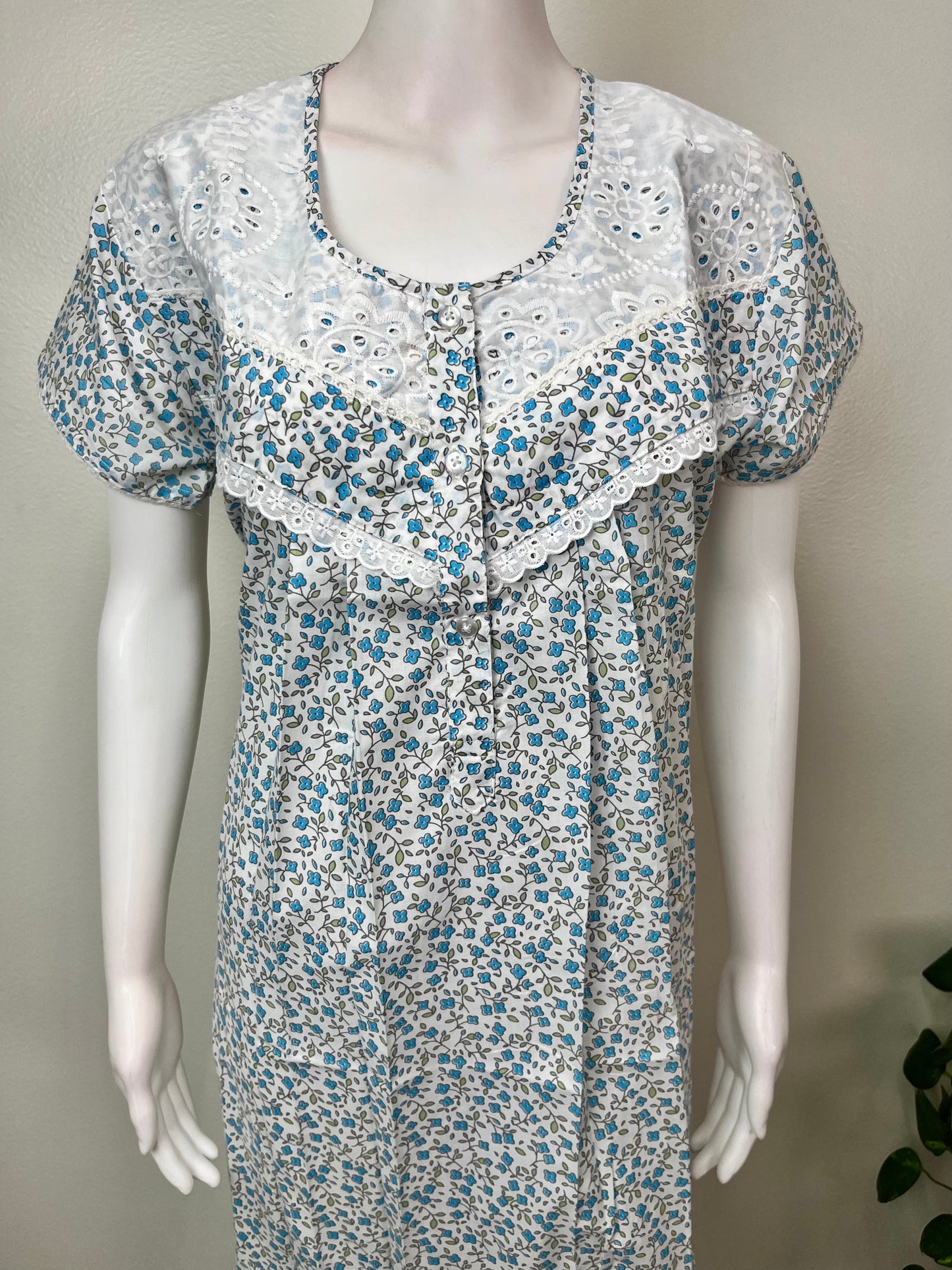 Sky Blue Polyester Cotton Women's Nighty
