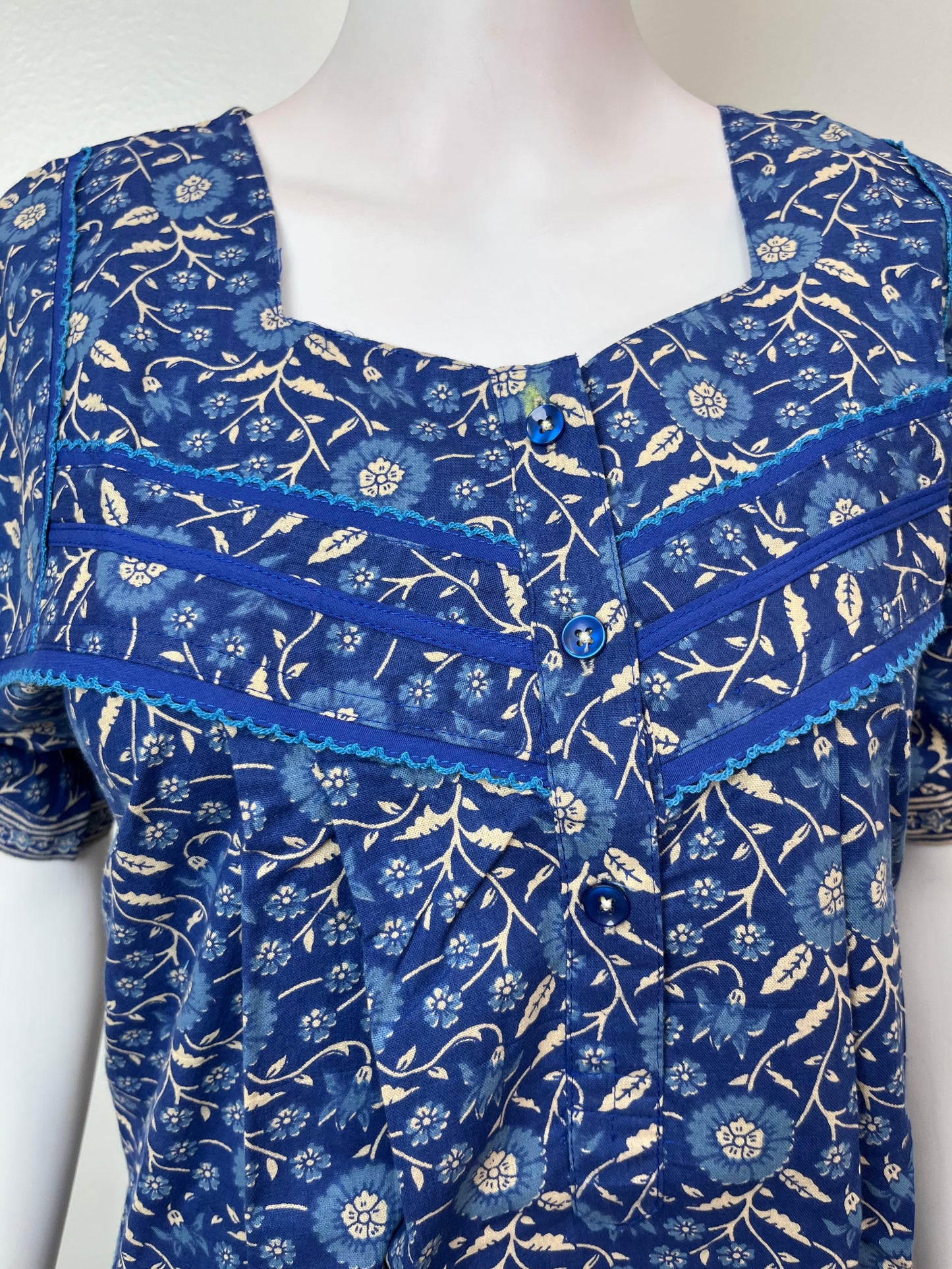 Royal Blue Elegant & Breathable Pure Cotton Nightgown