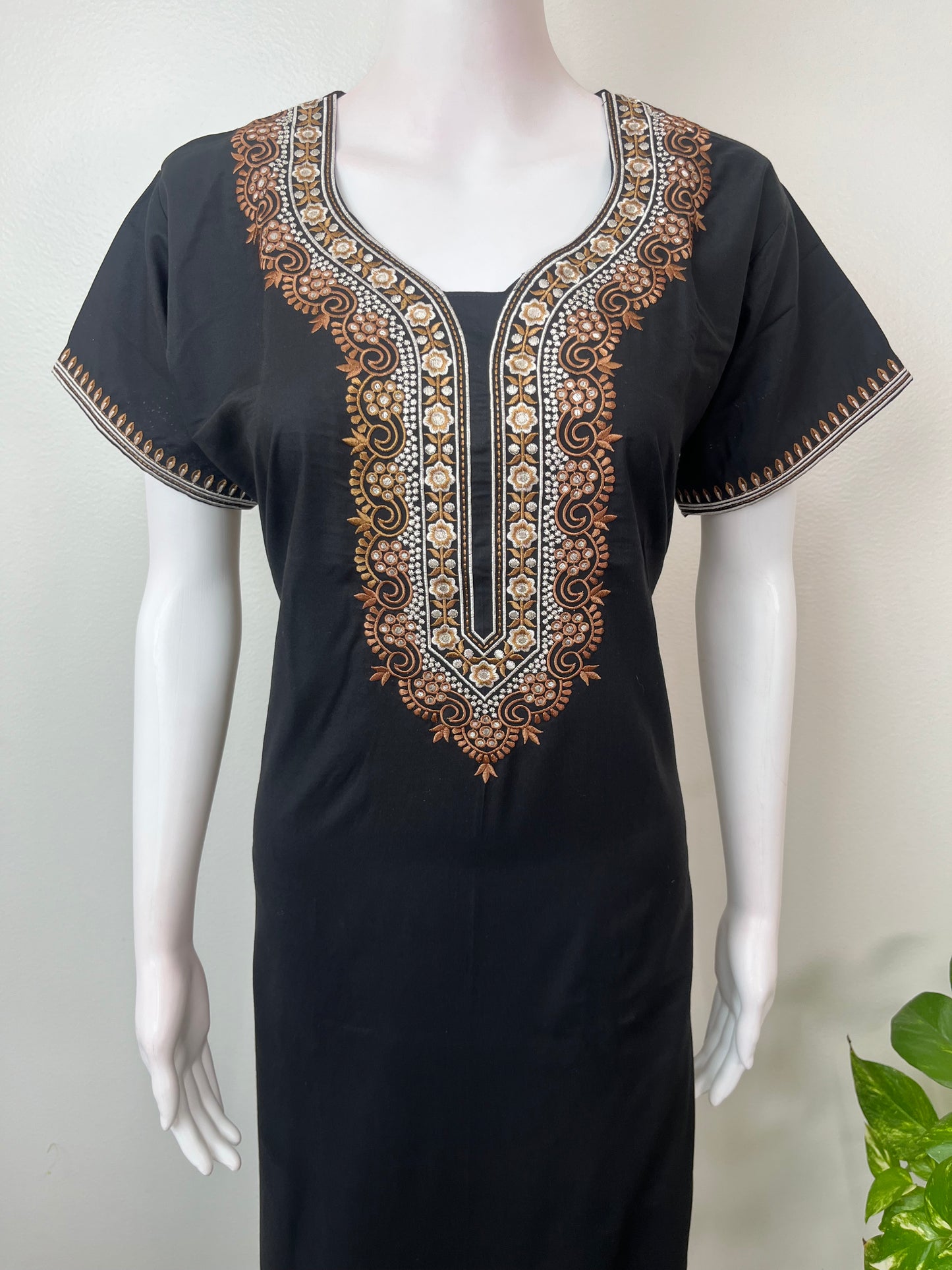 Black Premium Bizzylizzy Embroidered Nightgown