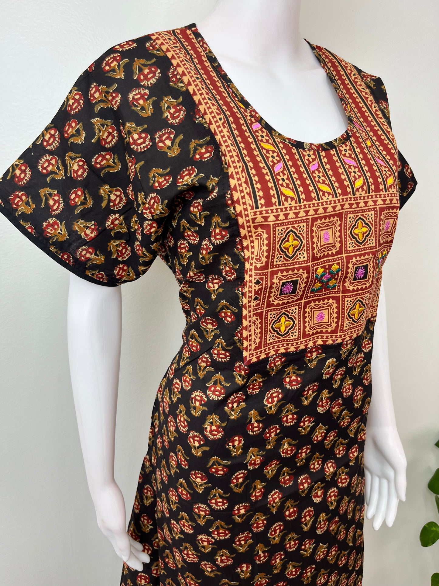 Kalamkari Embroidered Cambric Cotton Nighty for Women