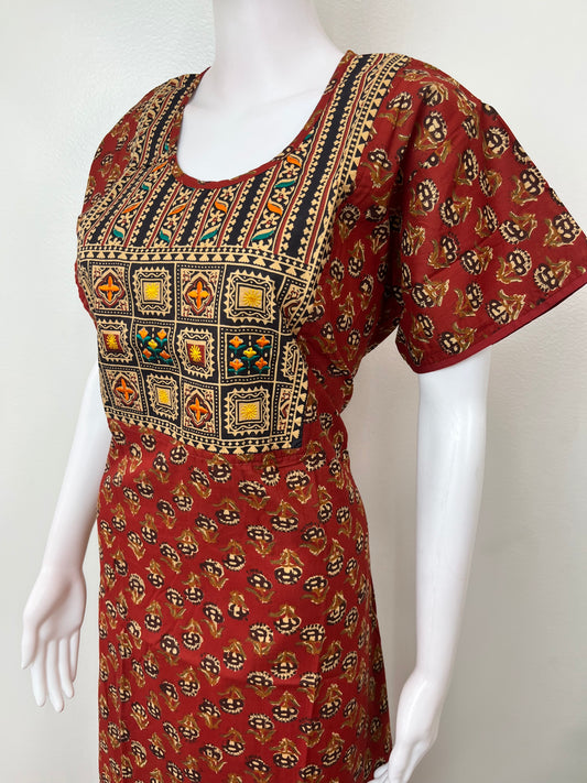 Kalamkari Printed Cambric Cotton Nighty