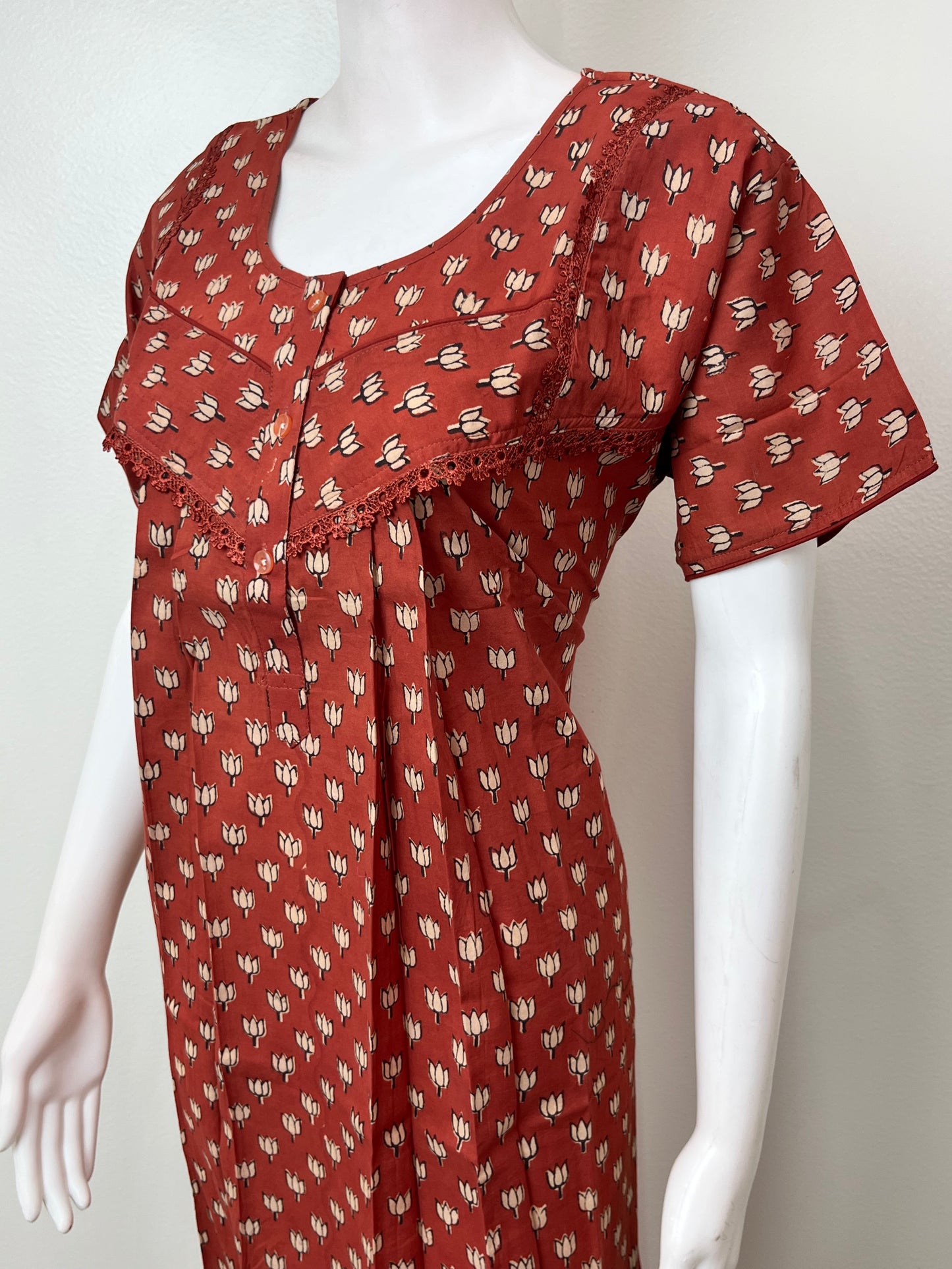 Pleated Style Pure Cotton Nightgown
