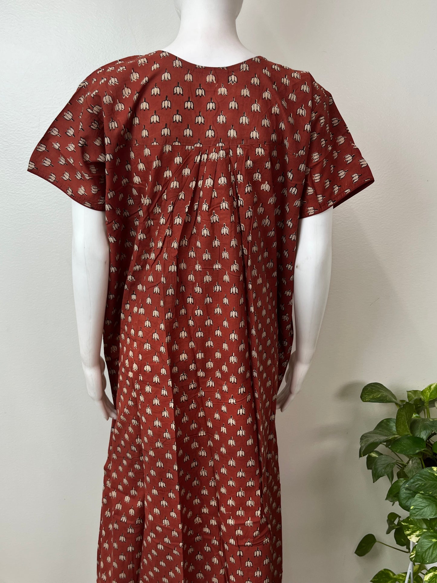 Pleated Style Pure Cotton Nightgown