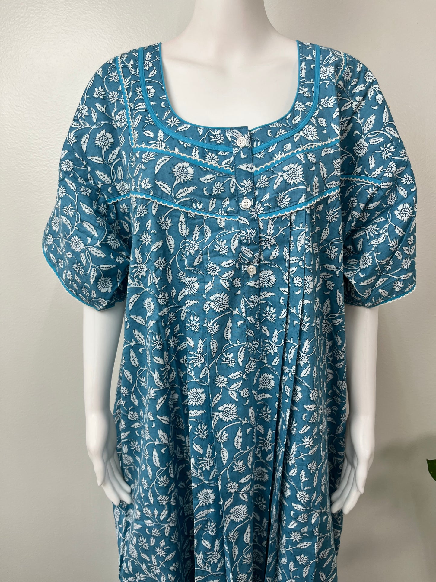 Blue Pure Cotton Women's Nightgown