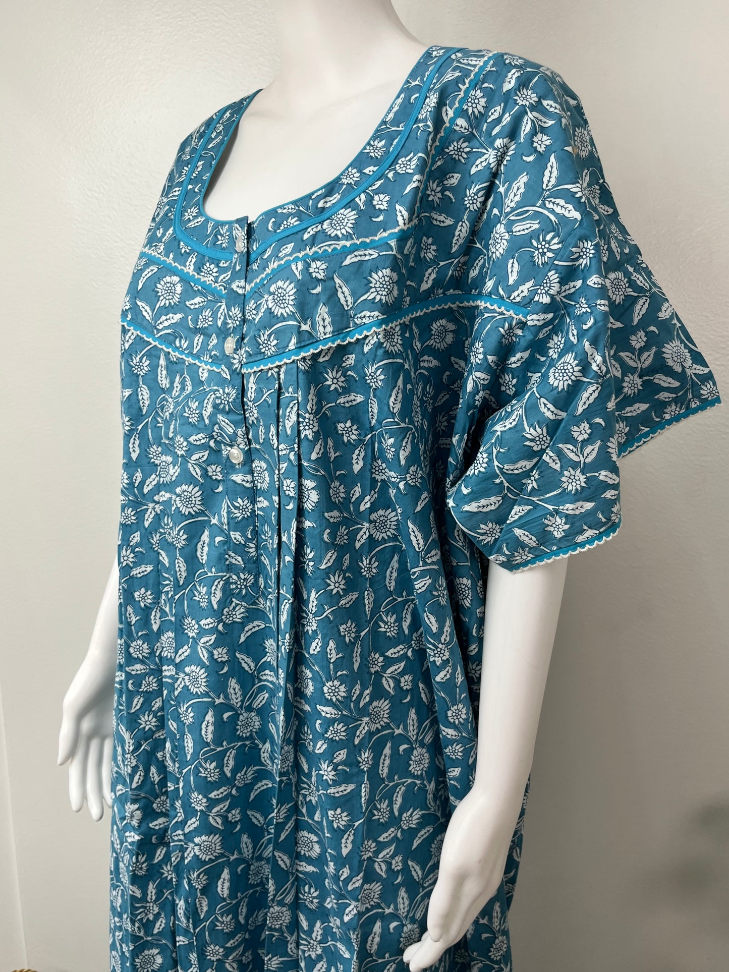 Blue Pure Cotton Women's Nightgown