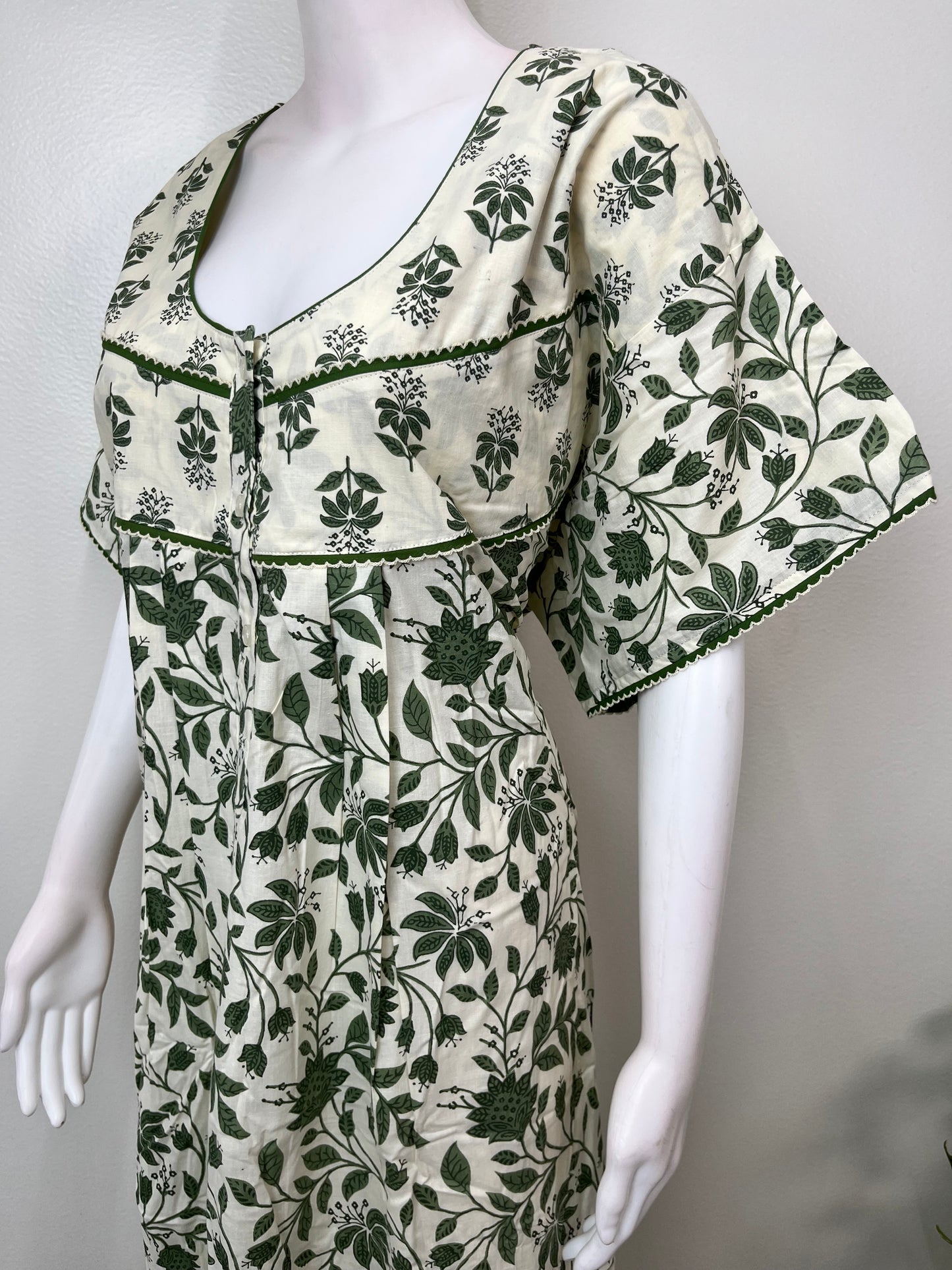 Green Pleated 100 % Cotton Nighty