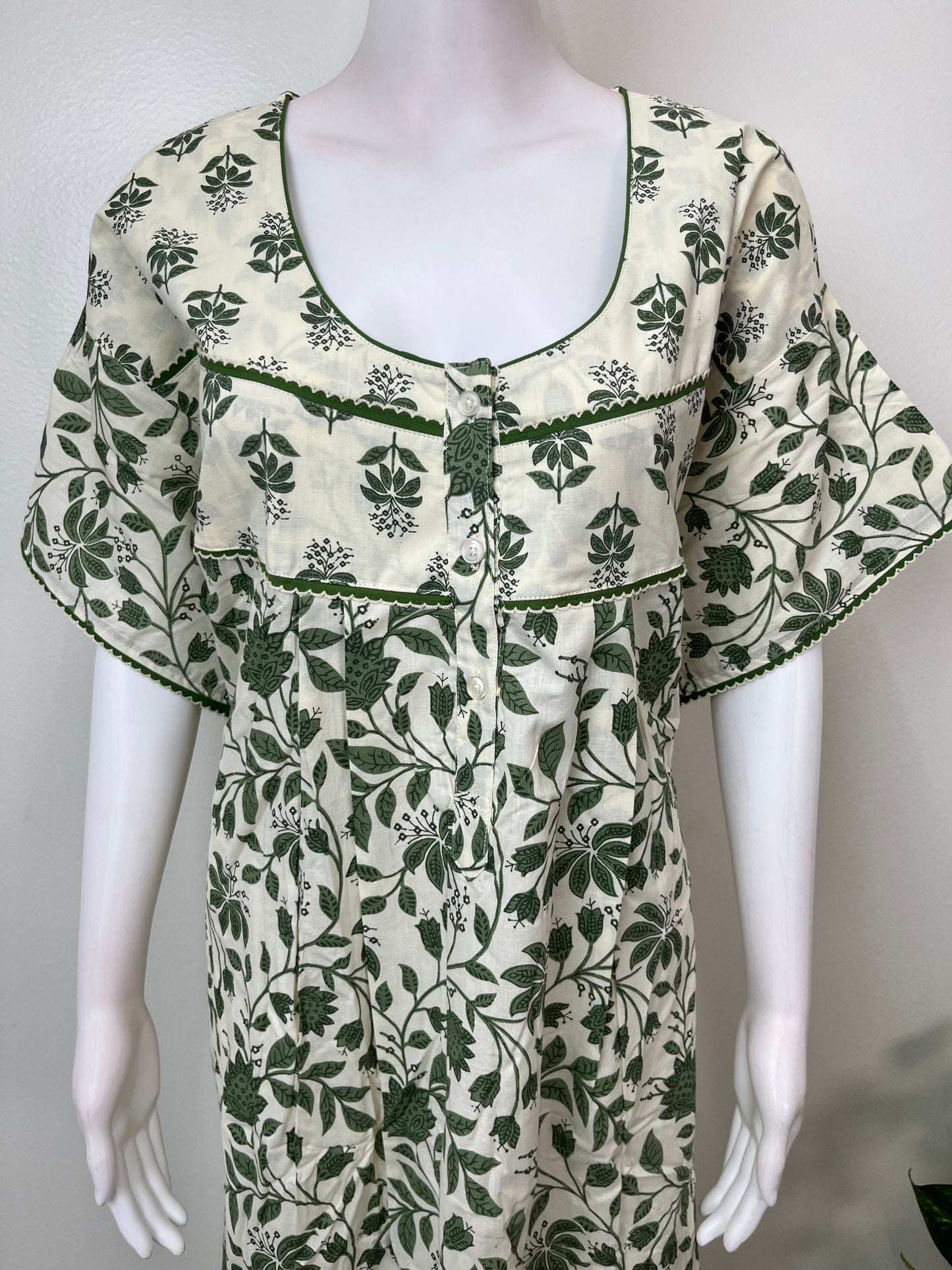 Green Pleated 100 % Cotton Nighty