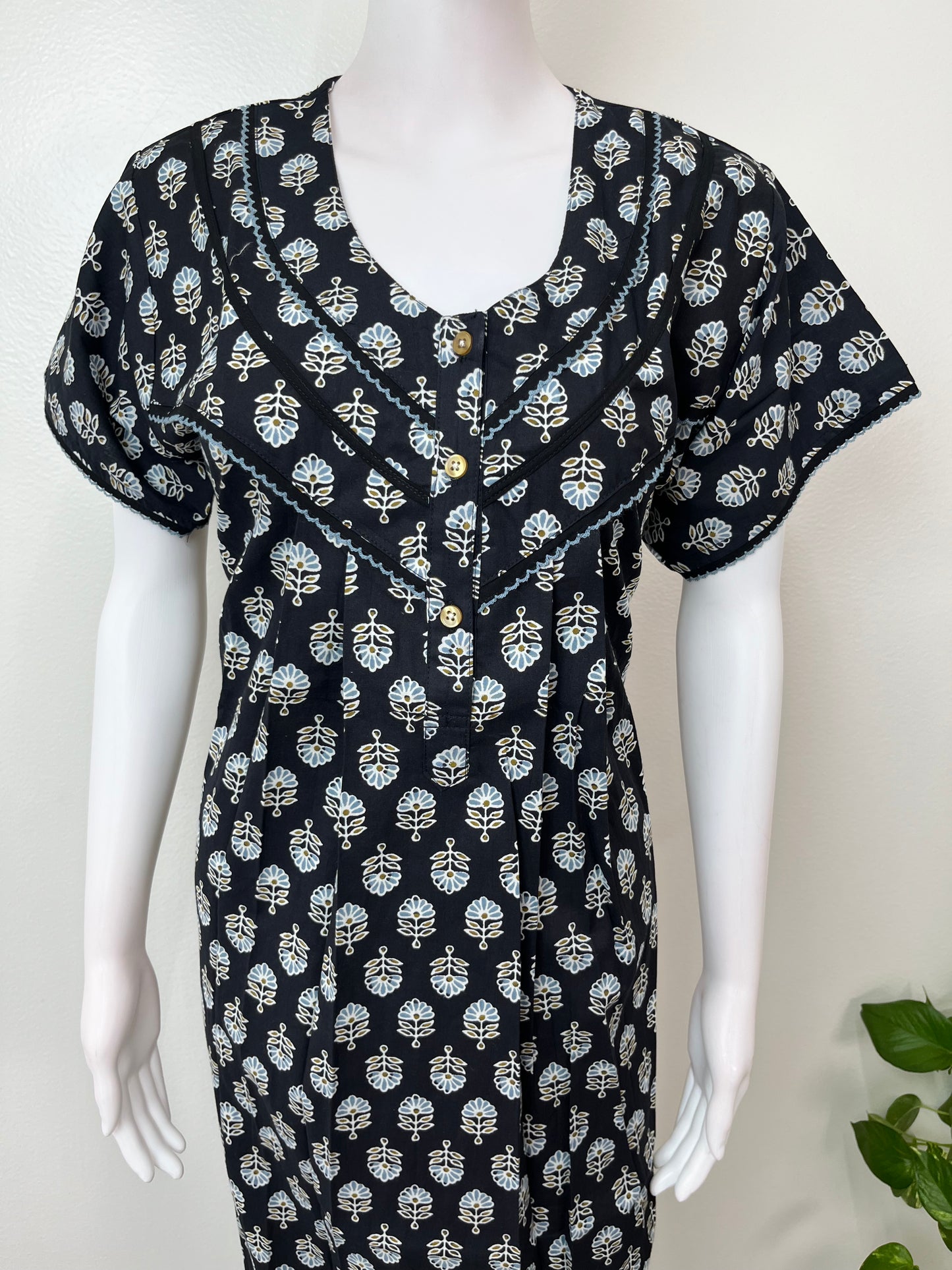 Black Pure Cotton Nightgown with Contrast Print