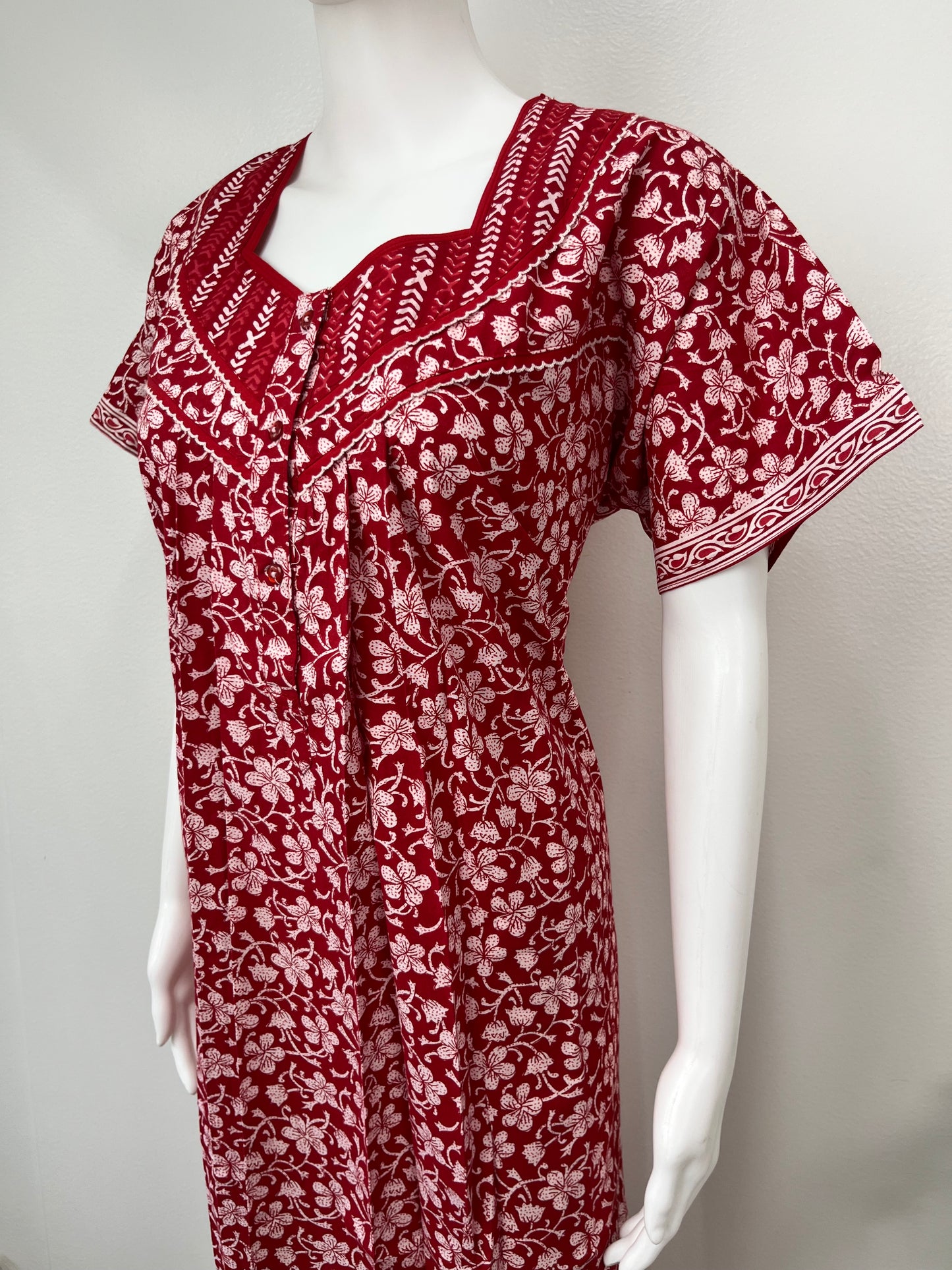 Red Floral Printed Pure Cotton Nightgown for Women