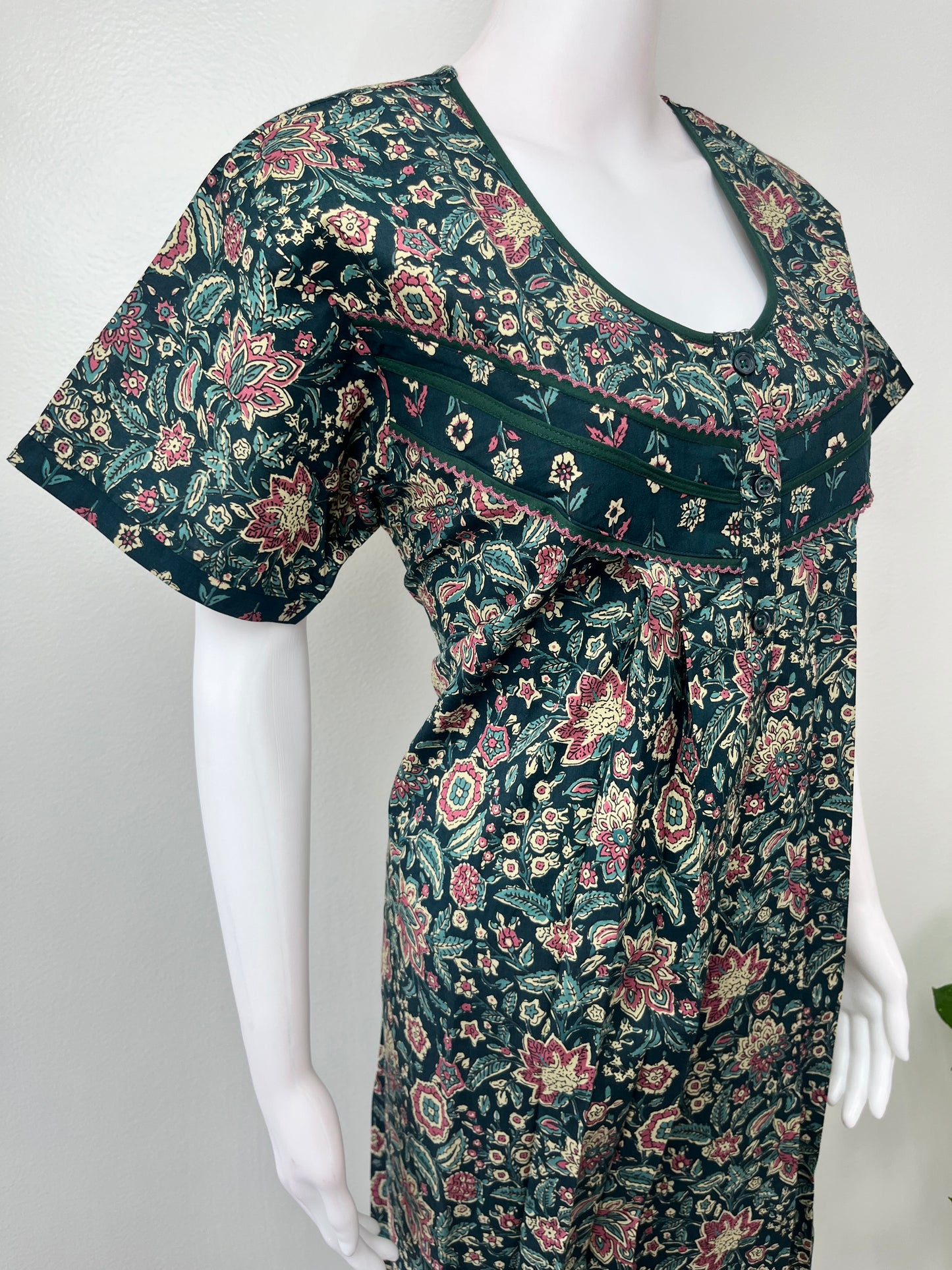 Bottle Green Floral Printed 100% Cotton Nightgown