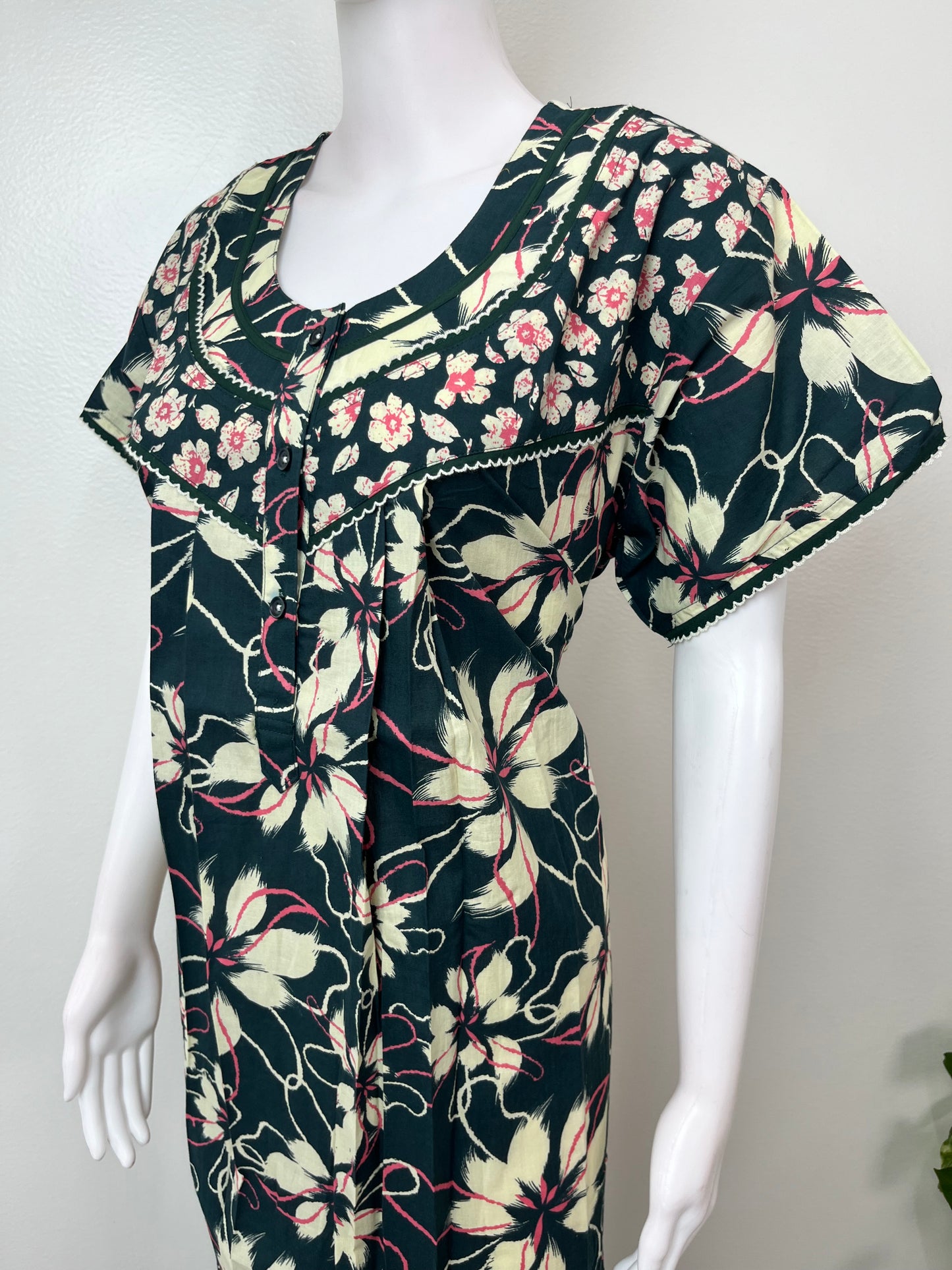 Bottle Green Pleated 100% Cotton Women's Nighty