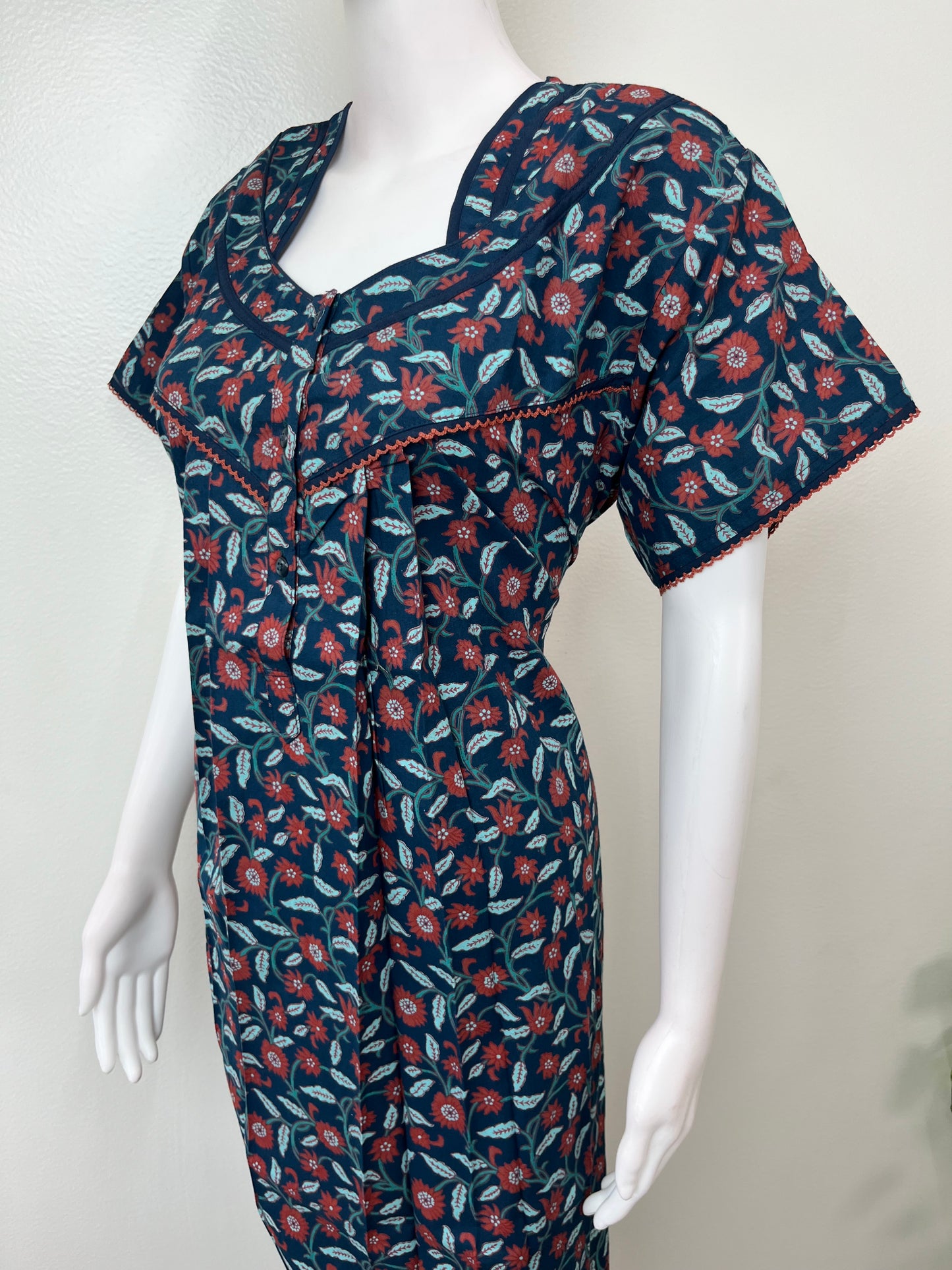 Navy Blue Pleated Style Cotton Nightgown