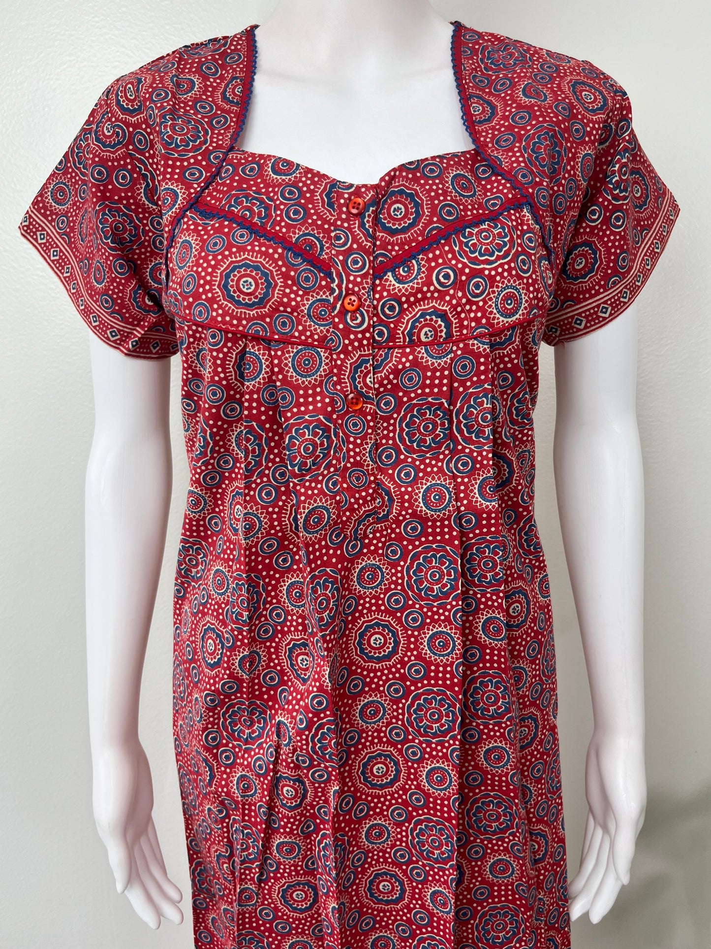 Red Pure Cotton Nighty with Geometric Print