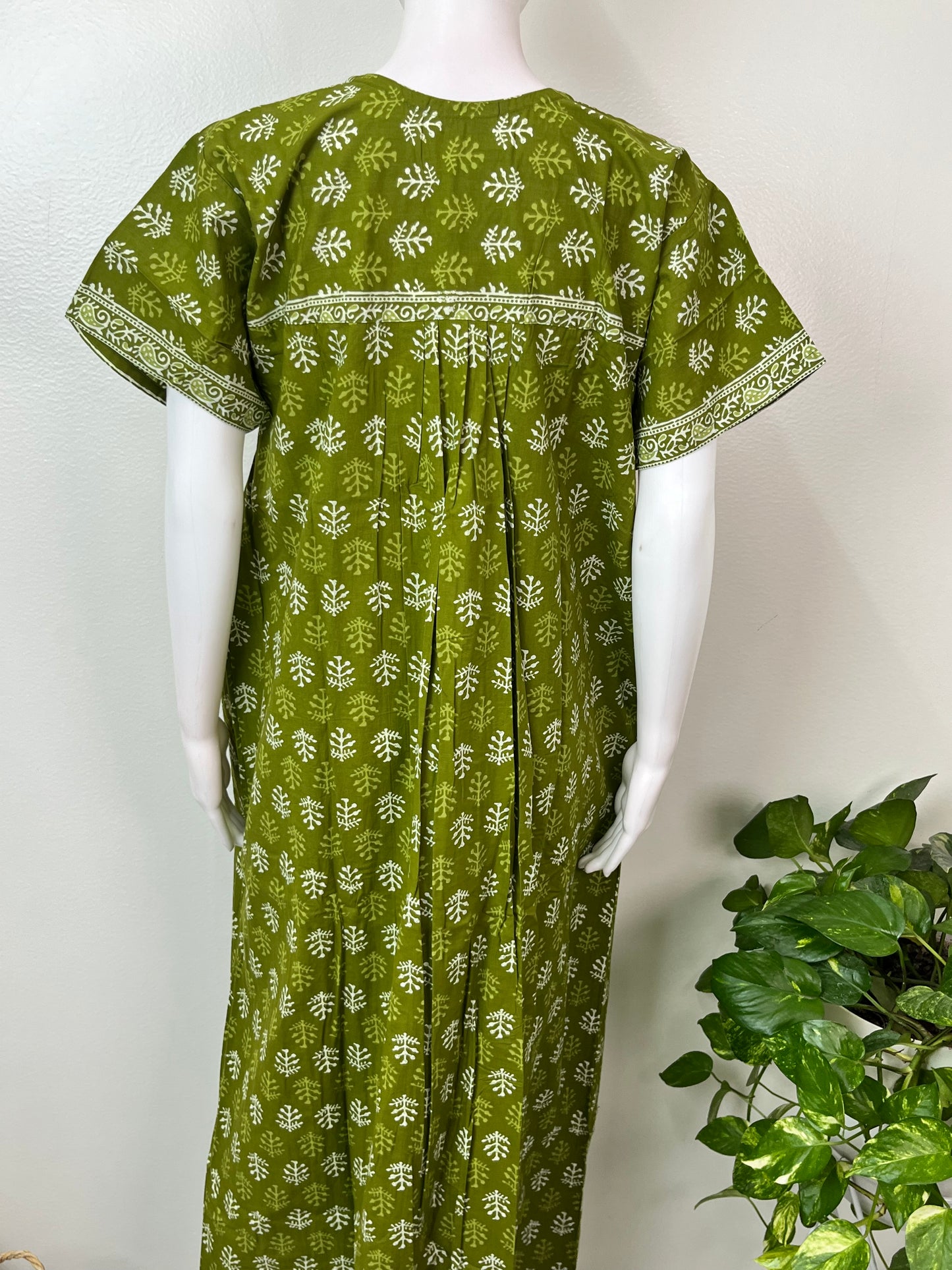 Green Pure Cotton Nighty Soft & Comfortable