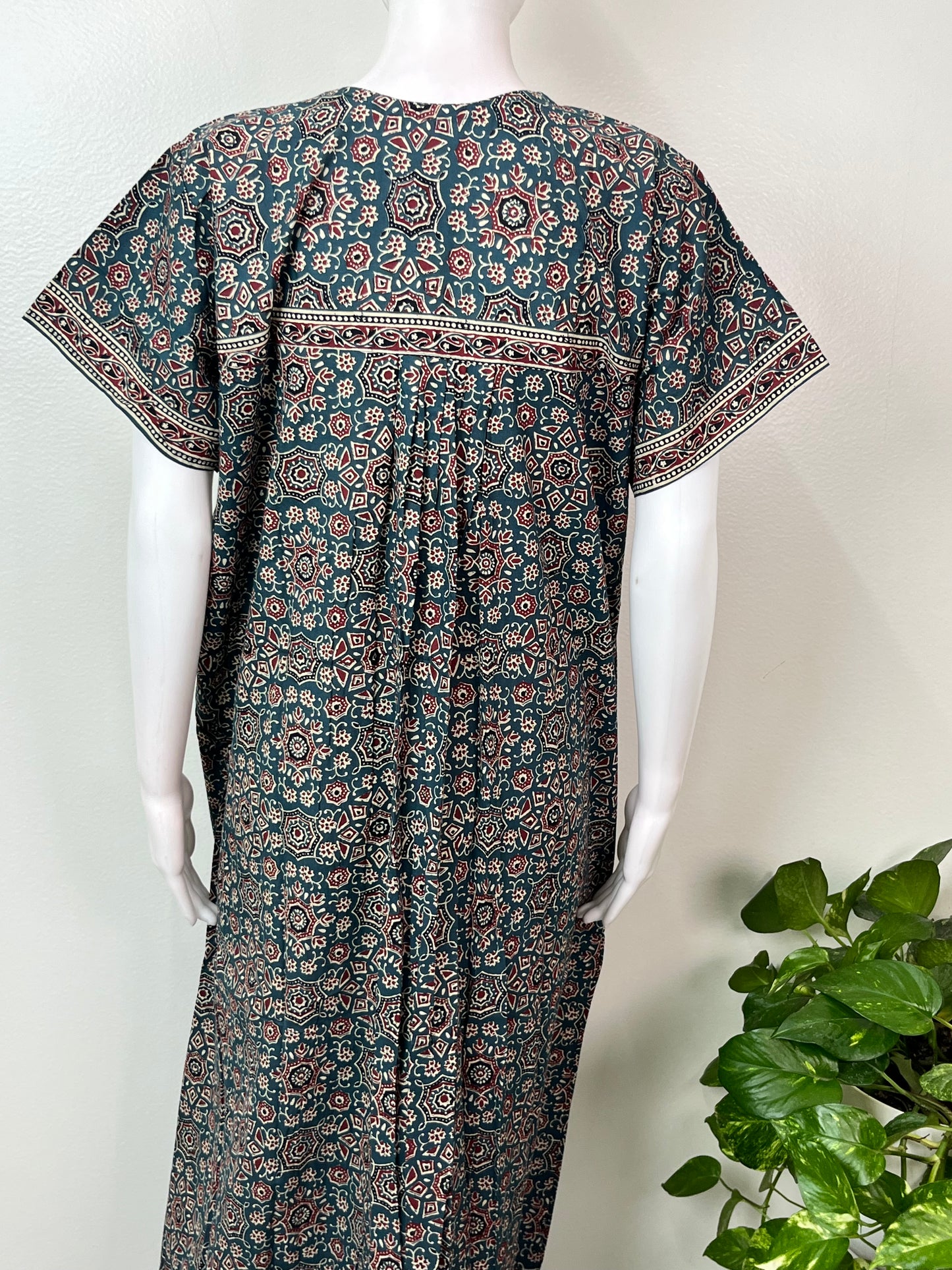 Pleated Style 100% Cotton Nighty