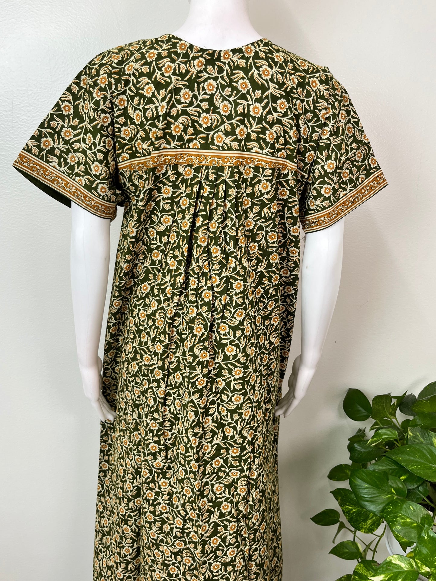 Bottle Green Pure Cotton Nighty with Contrast Print