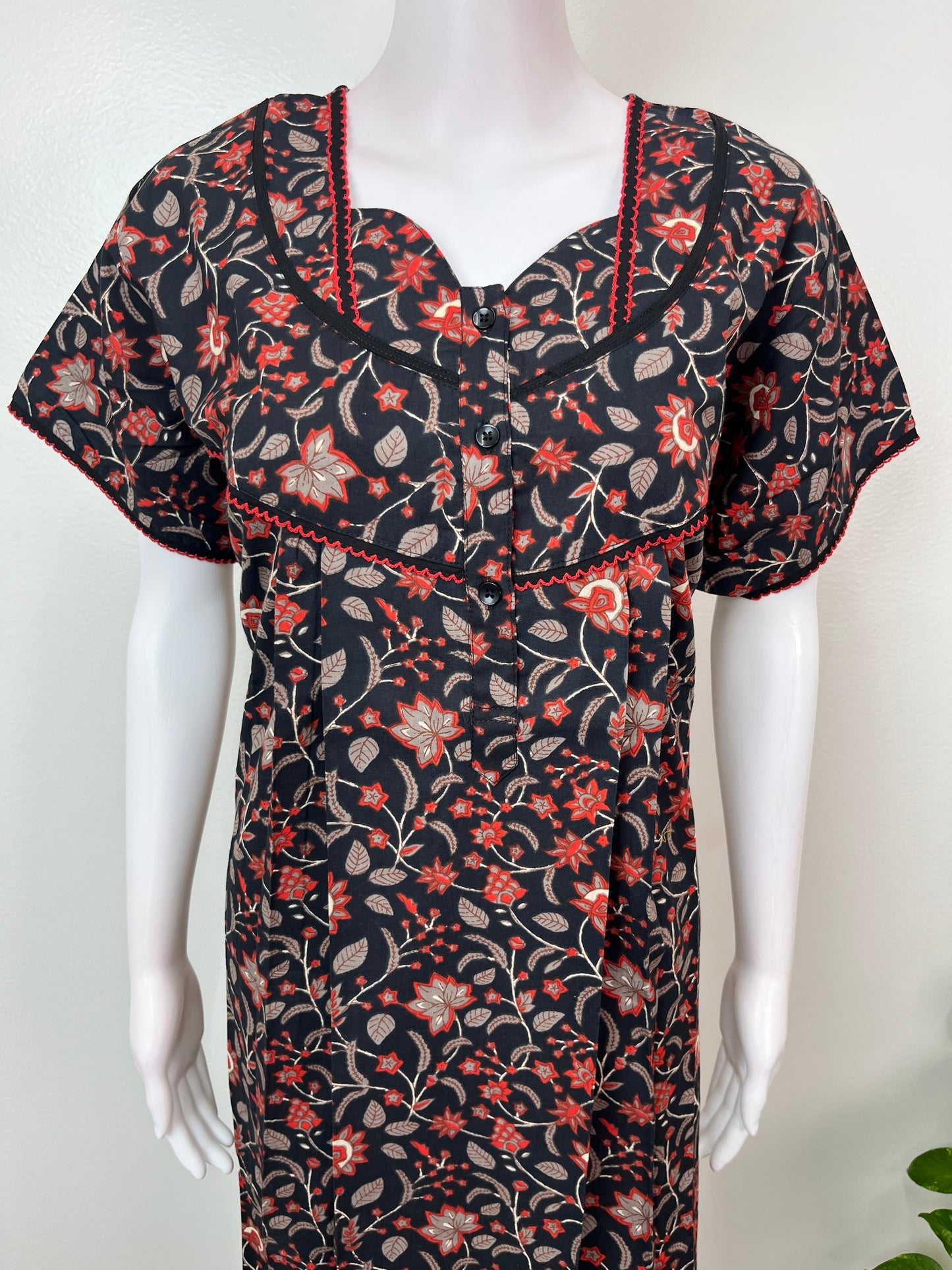 Black Elegant Pure Cotton Nighty for Women