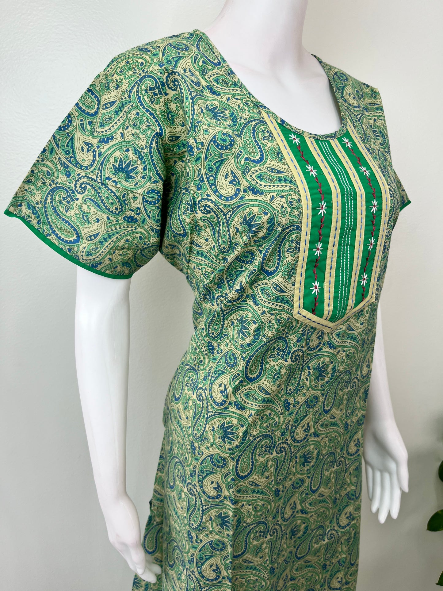 Green Elegant Emroidery 100% Cotton Nighty