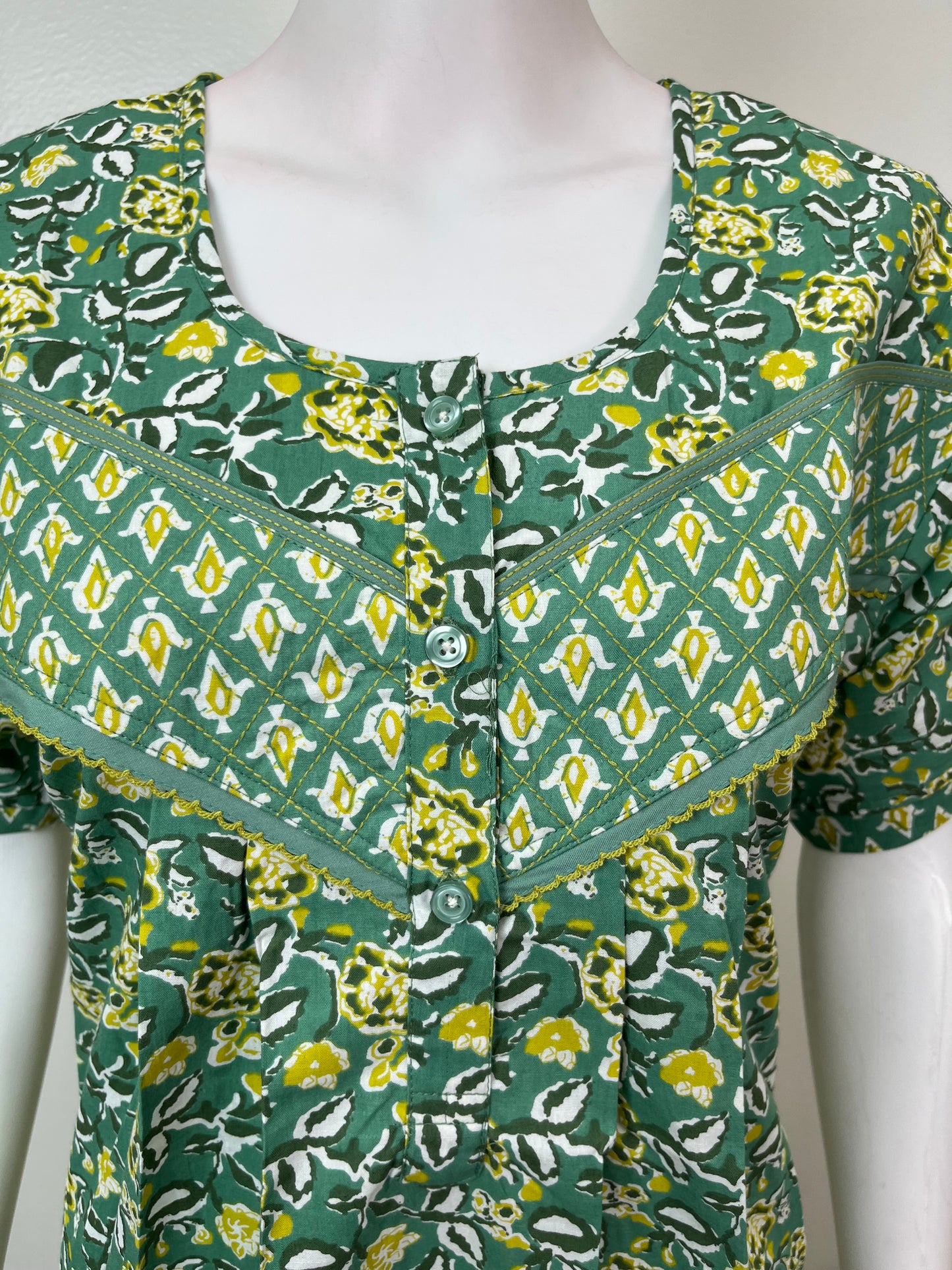 Green Pure Cotton Nighty Soft & Comfortable
