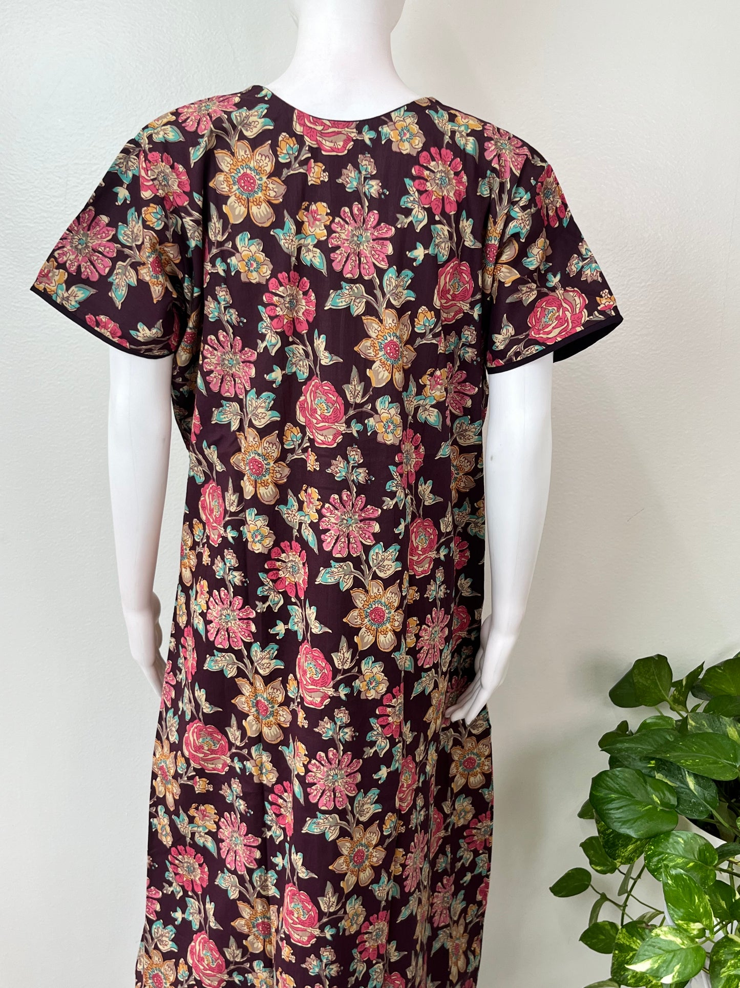 Wine Classic Embroidered Pure Cotton Nightgown