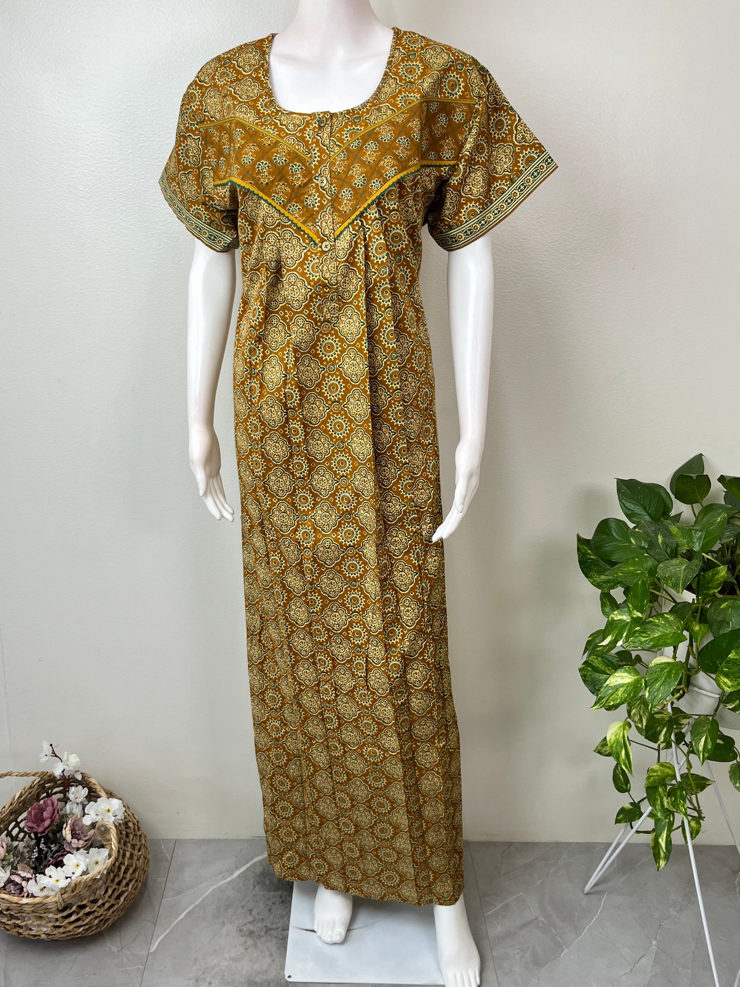 Pleated Style Pure Cotton Nightgown