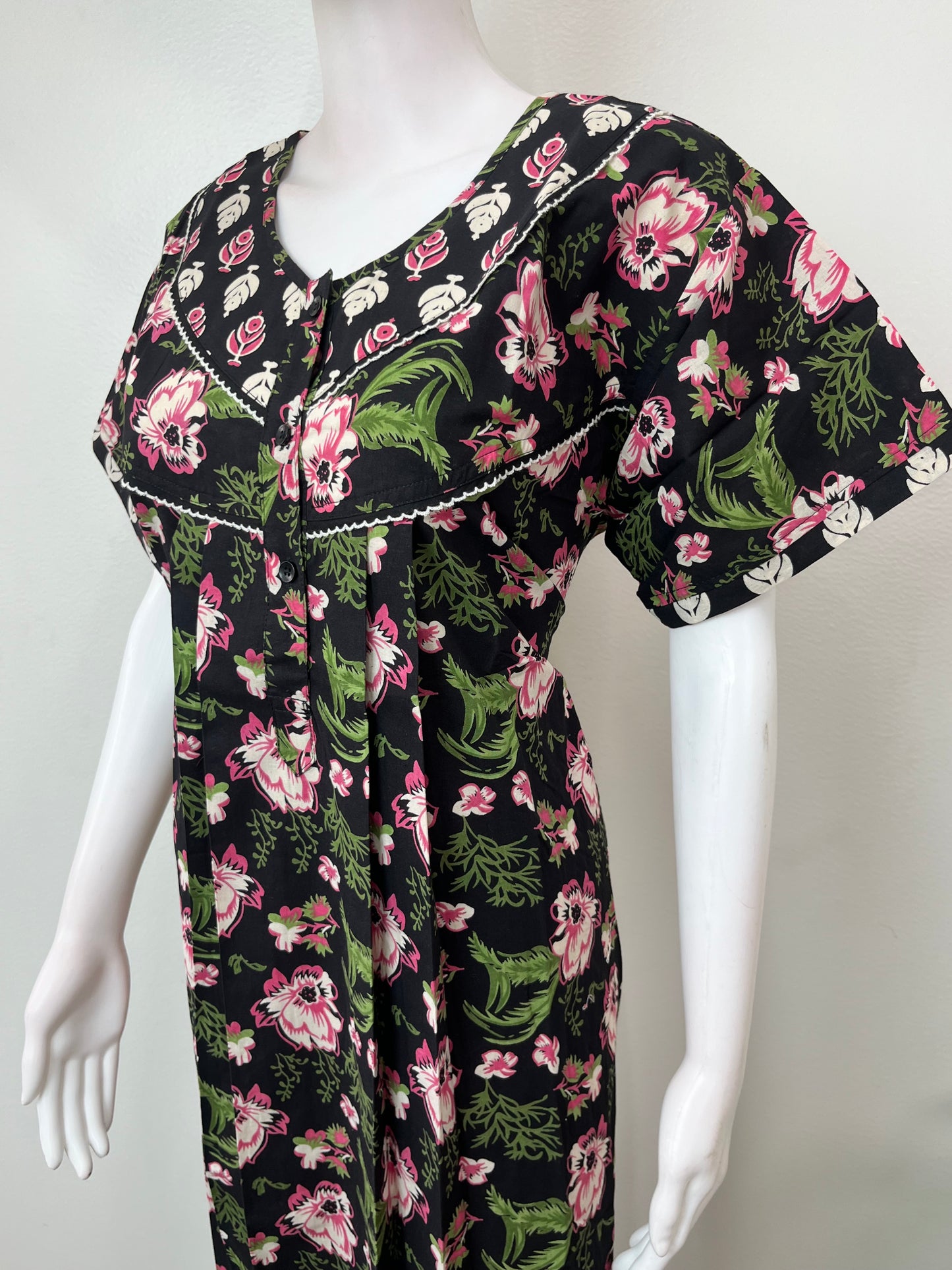 Black Elegant 100% Cotton Women's Nightgown