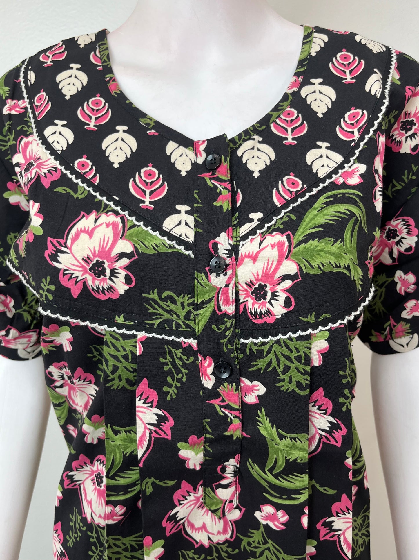 Black Elegant 100% Cotton Women's Nightgown